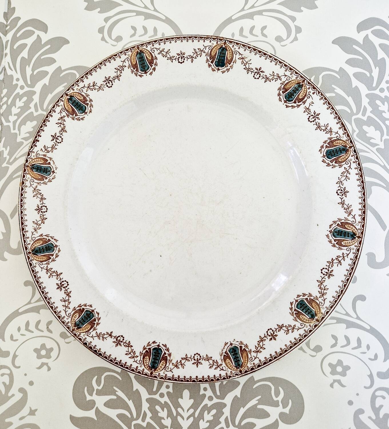 Old flat plates Terre de Fer Cadix Clairefontaine Léon Graves