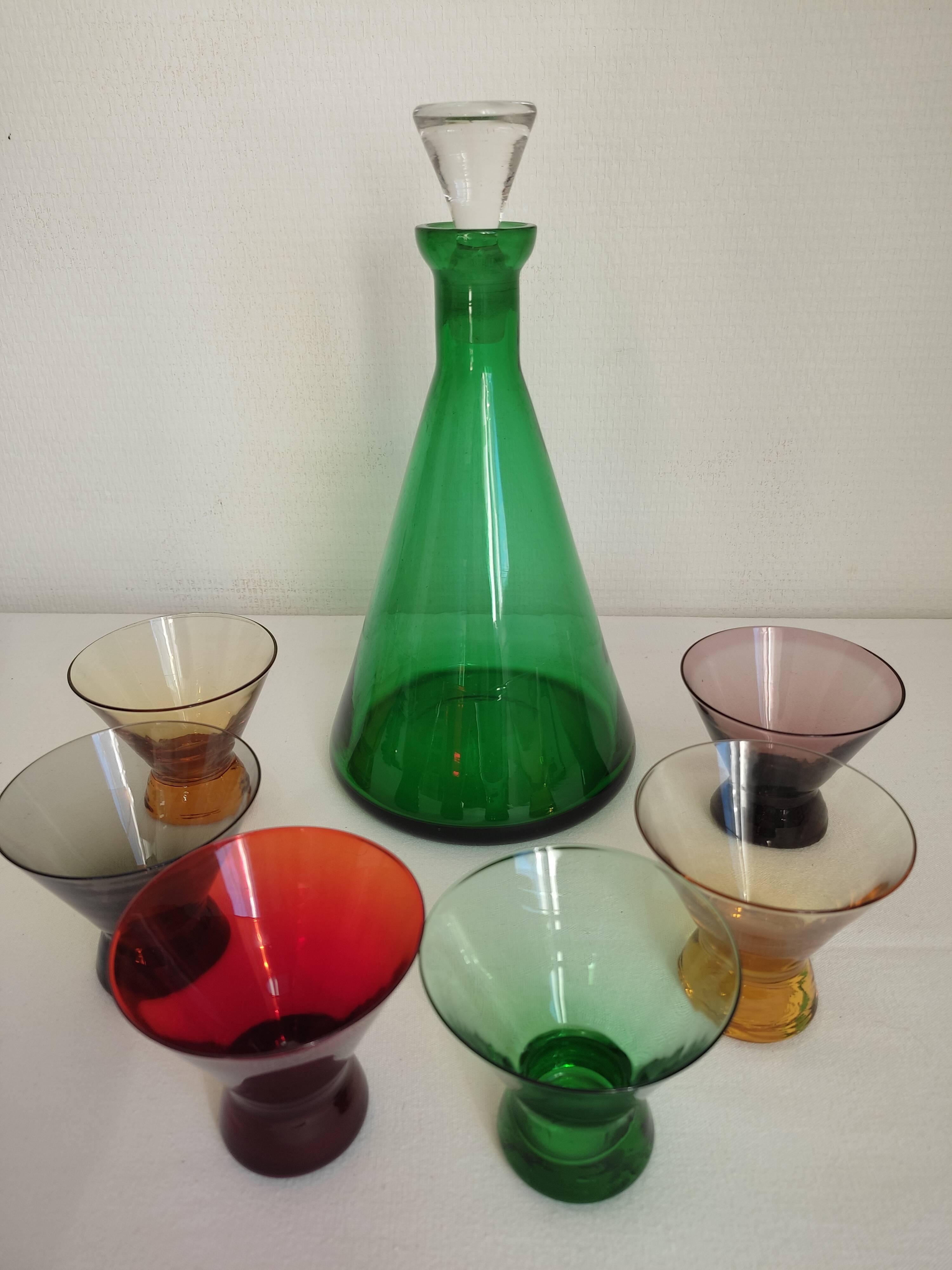 Lila foot glasses and its decanter