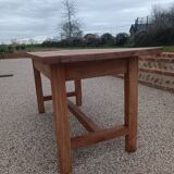 Farm table