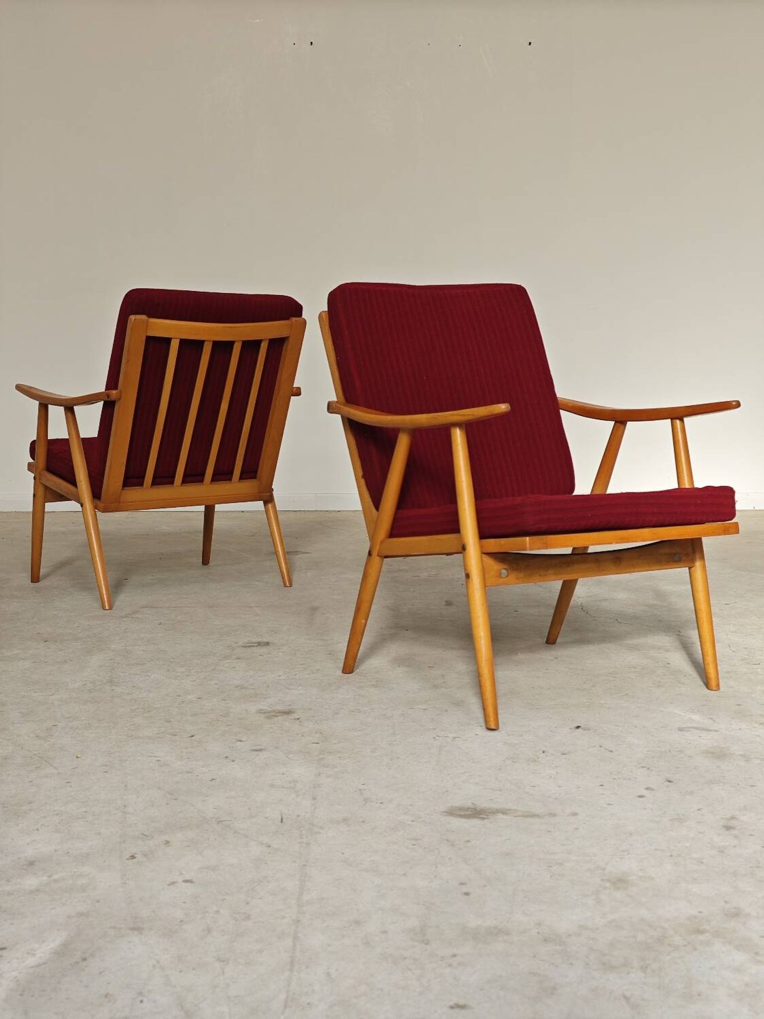 Pair of Boomerang armchairs Antonin Suman TON Thonet 1960