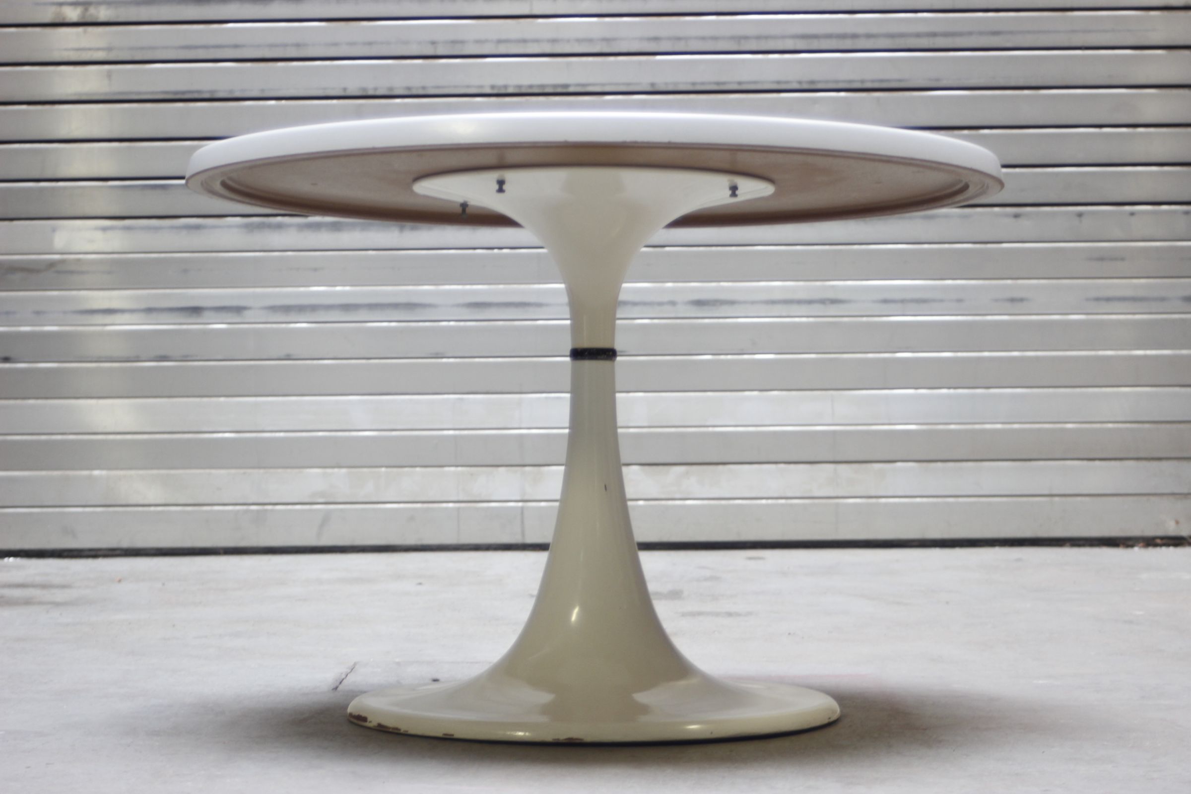 Dining Room Table and Chairs at Kurz's Tulipe Space Age, 1970s