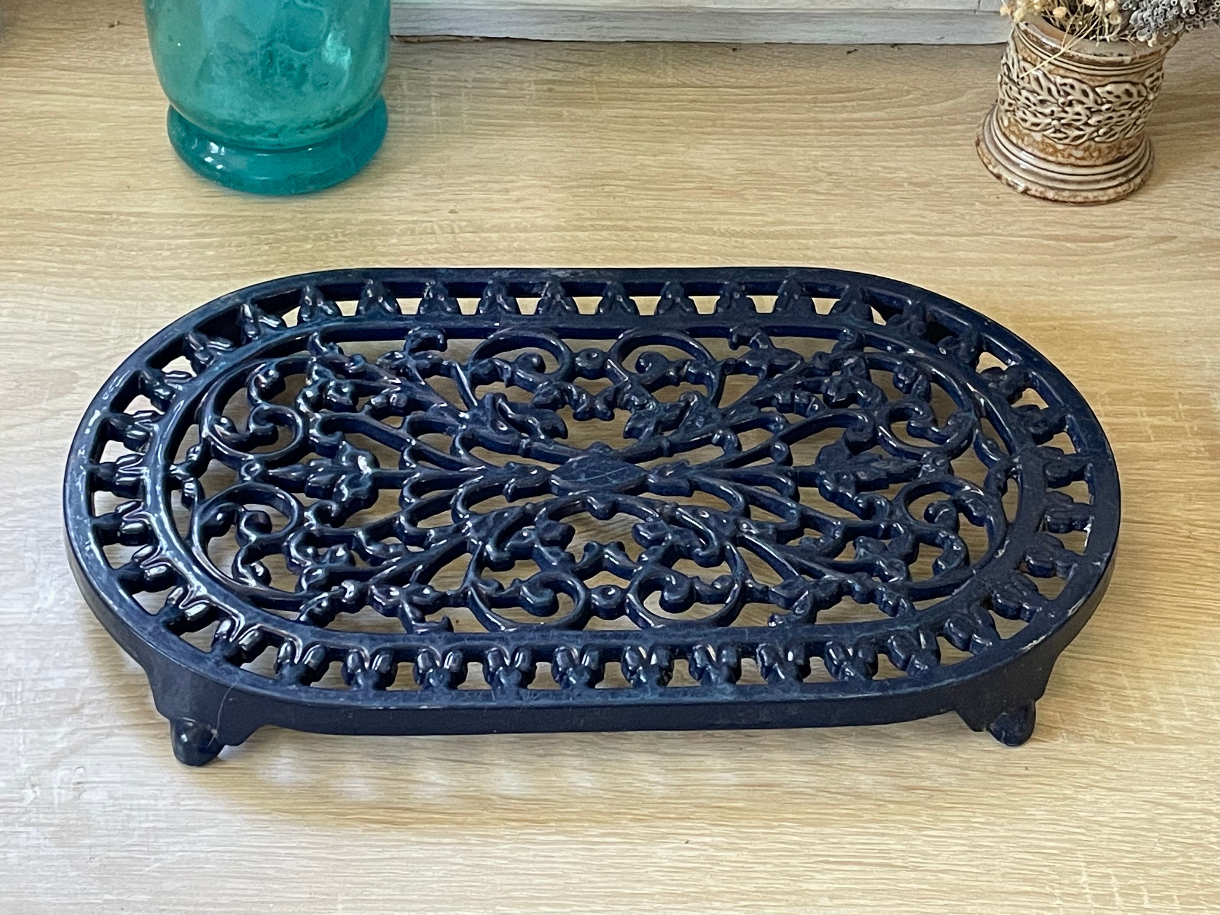 Enamelled cast iron underside 35cm