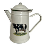 Enamelled sheet metal pourer