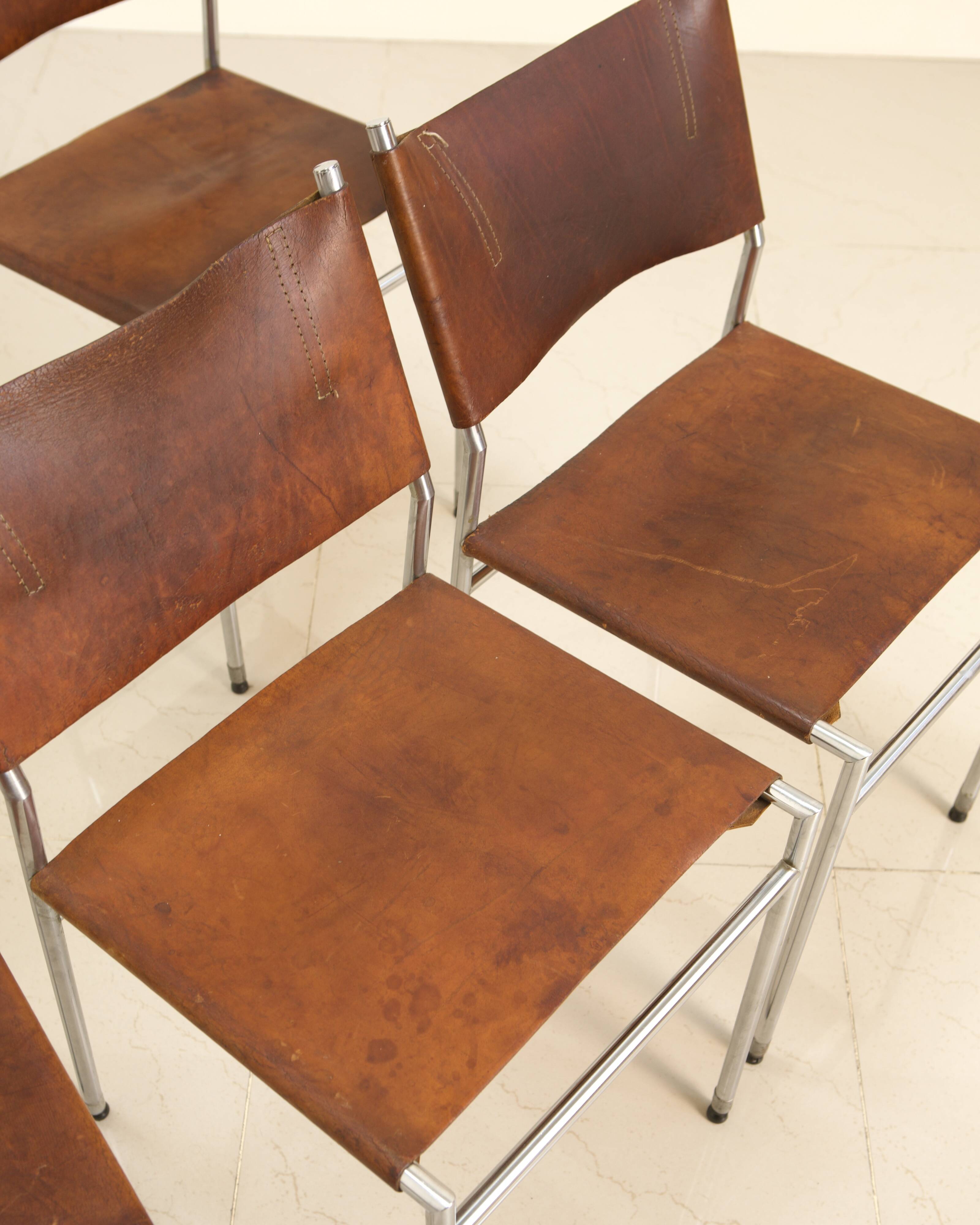 Set of 6 "SE06" chairs in patinated brown leather by Martin Visser for Spec
