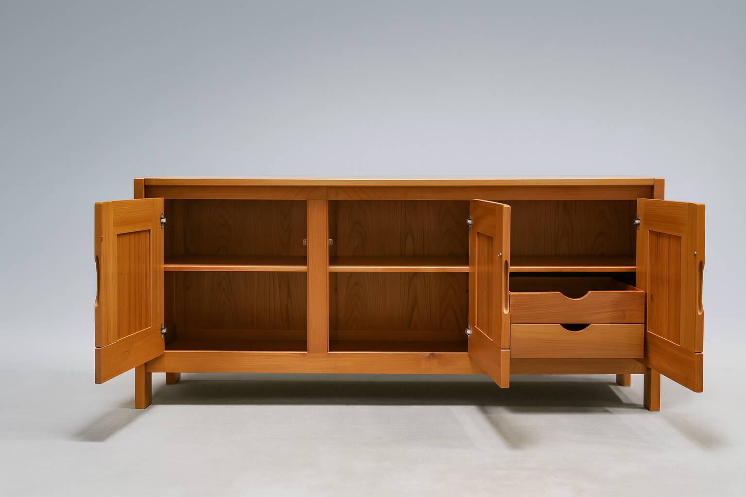 Vintage enfilade in elm by Maison Regain editions.