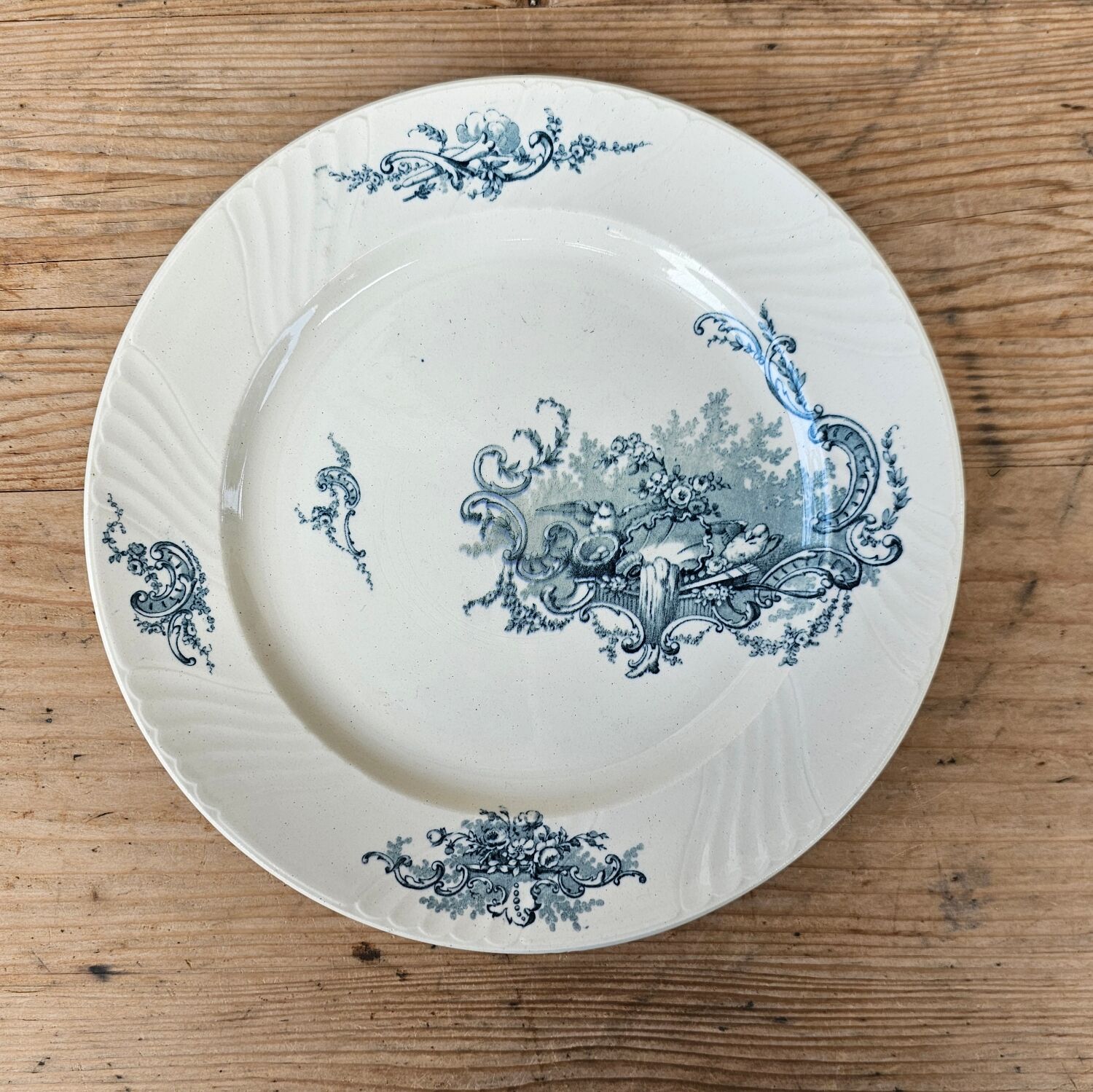 Lunéville “Rocailles” flat plates