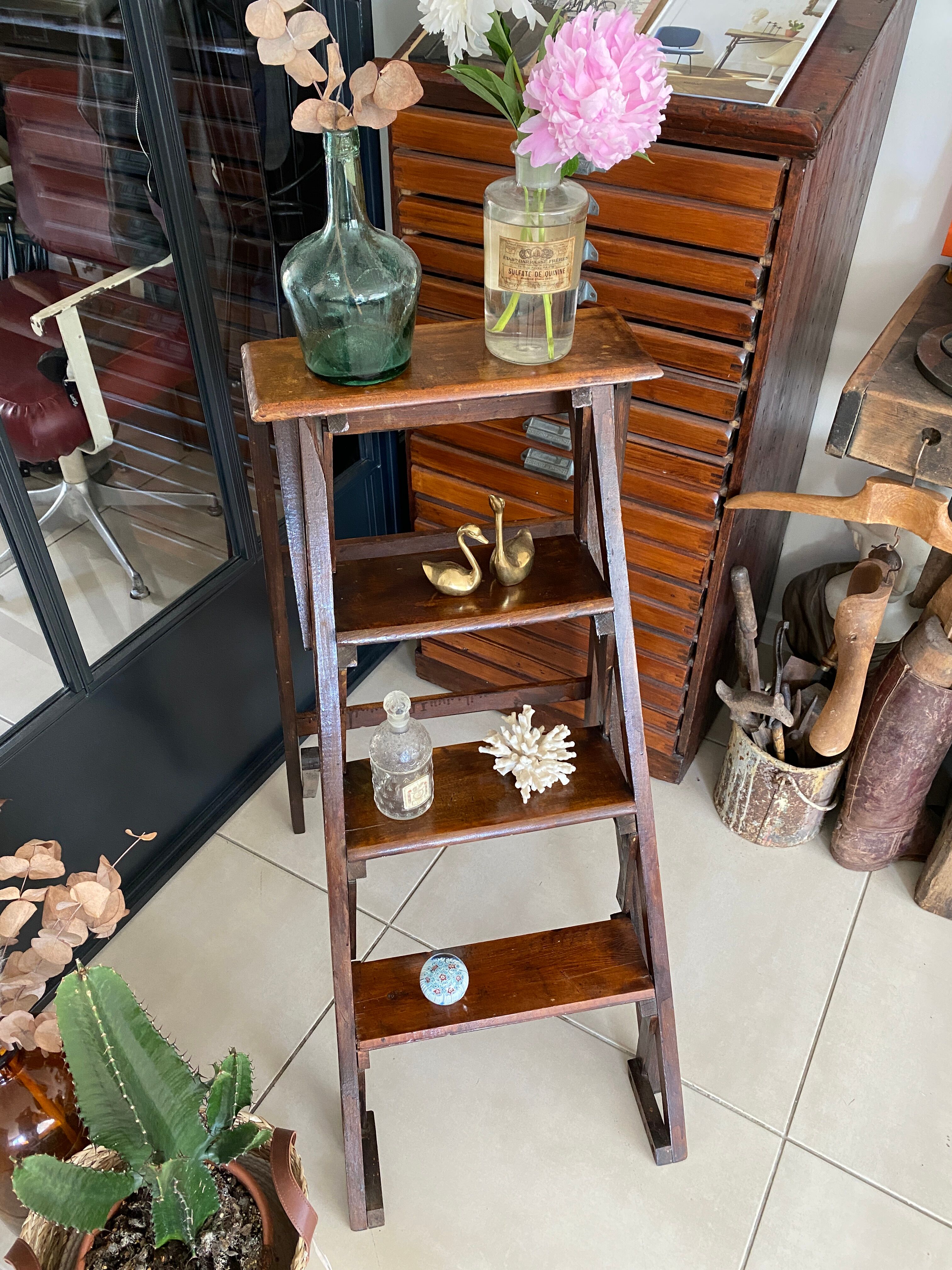 Escabeau bois vintage