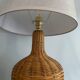 Lampe en rotin électrifiée à neuf