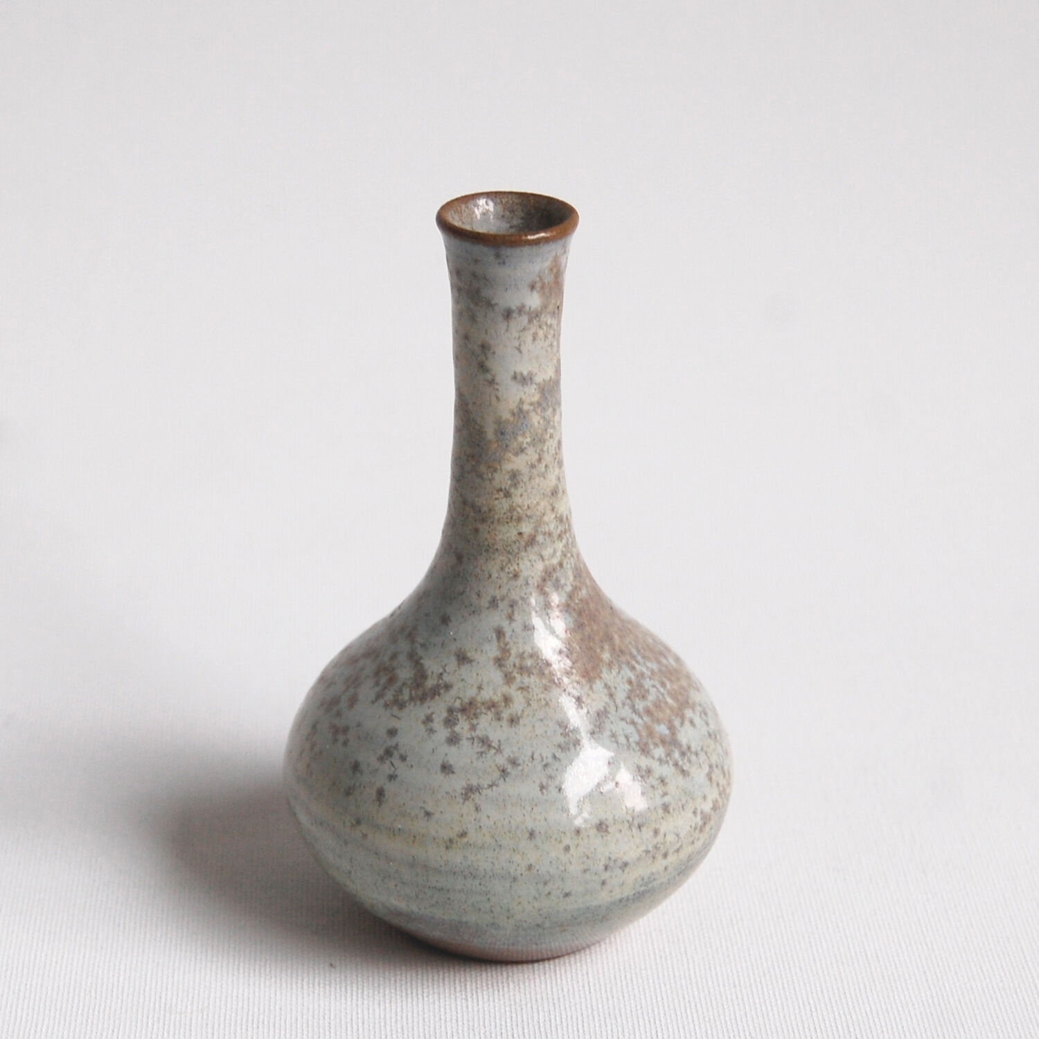 White critallized soliflore vase Antonio Lampecco