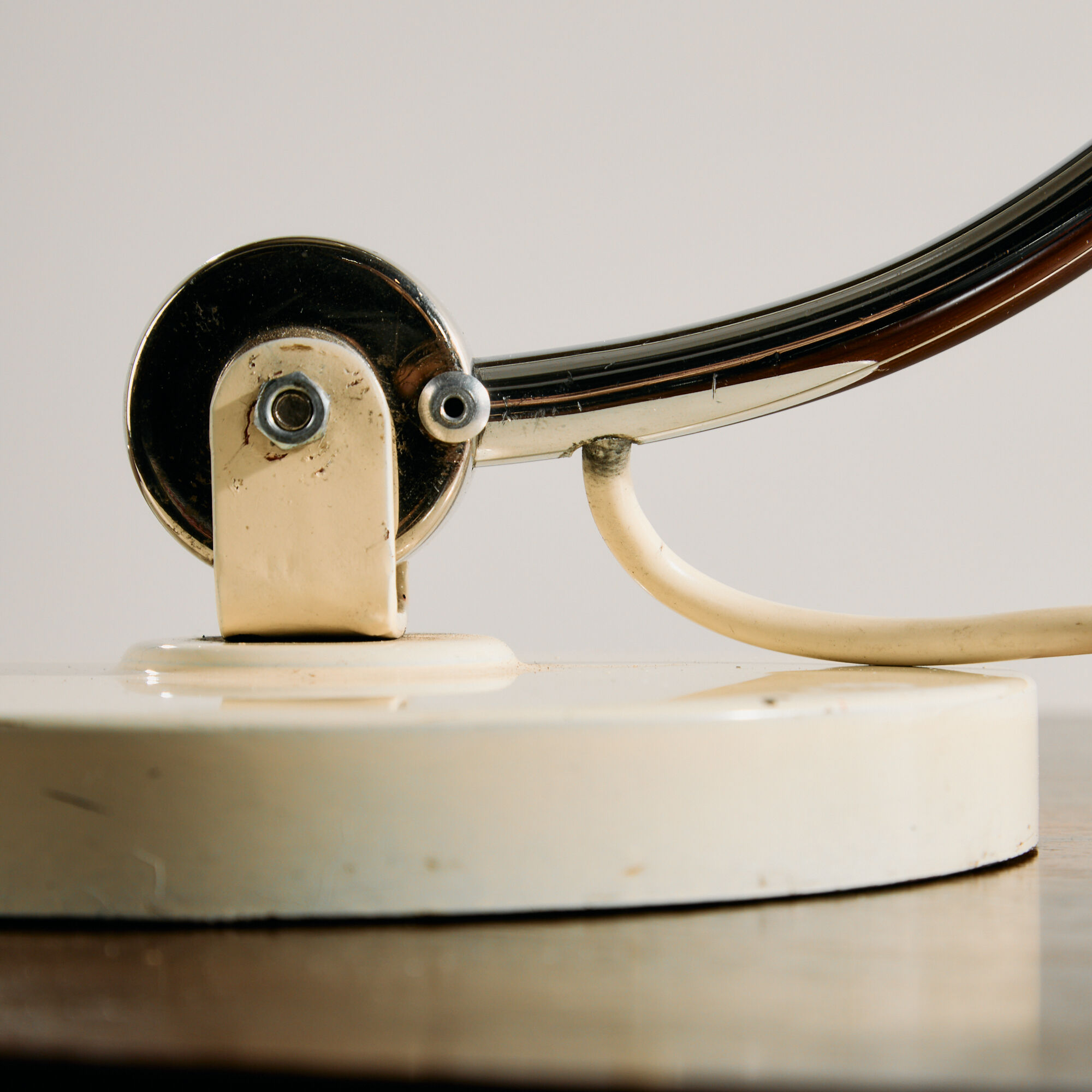 Lampe de table Bauhaus par Christian Dell pour Koranda