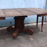 Table ronde a mangé 19eme noyer