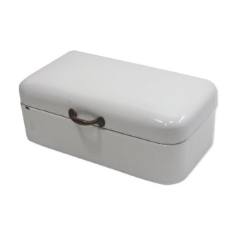Enameled box from the 1950s