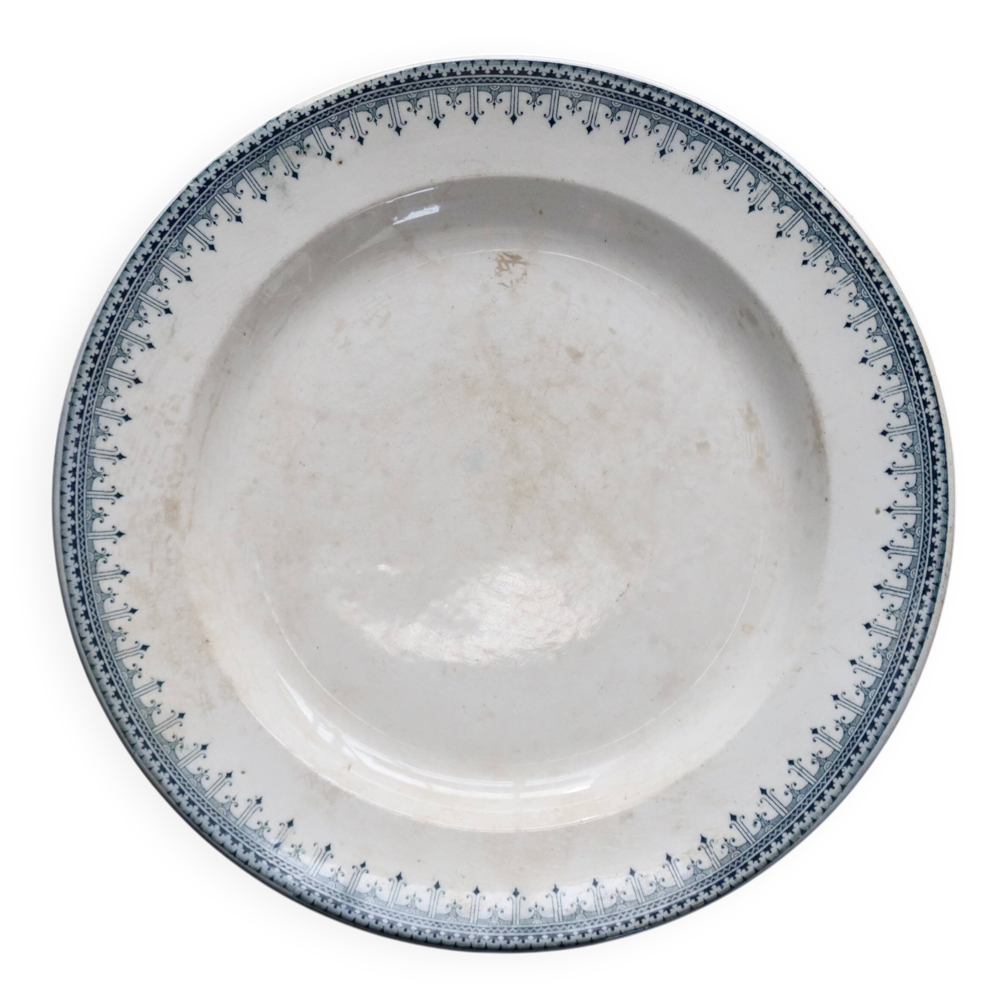 Plat de service rond vintage terre de fer patinée - Modèle Bordure