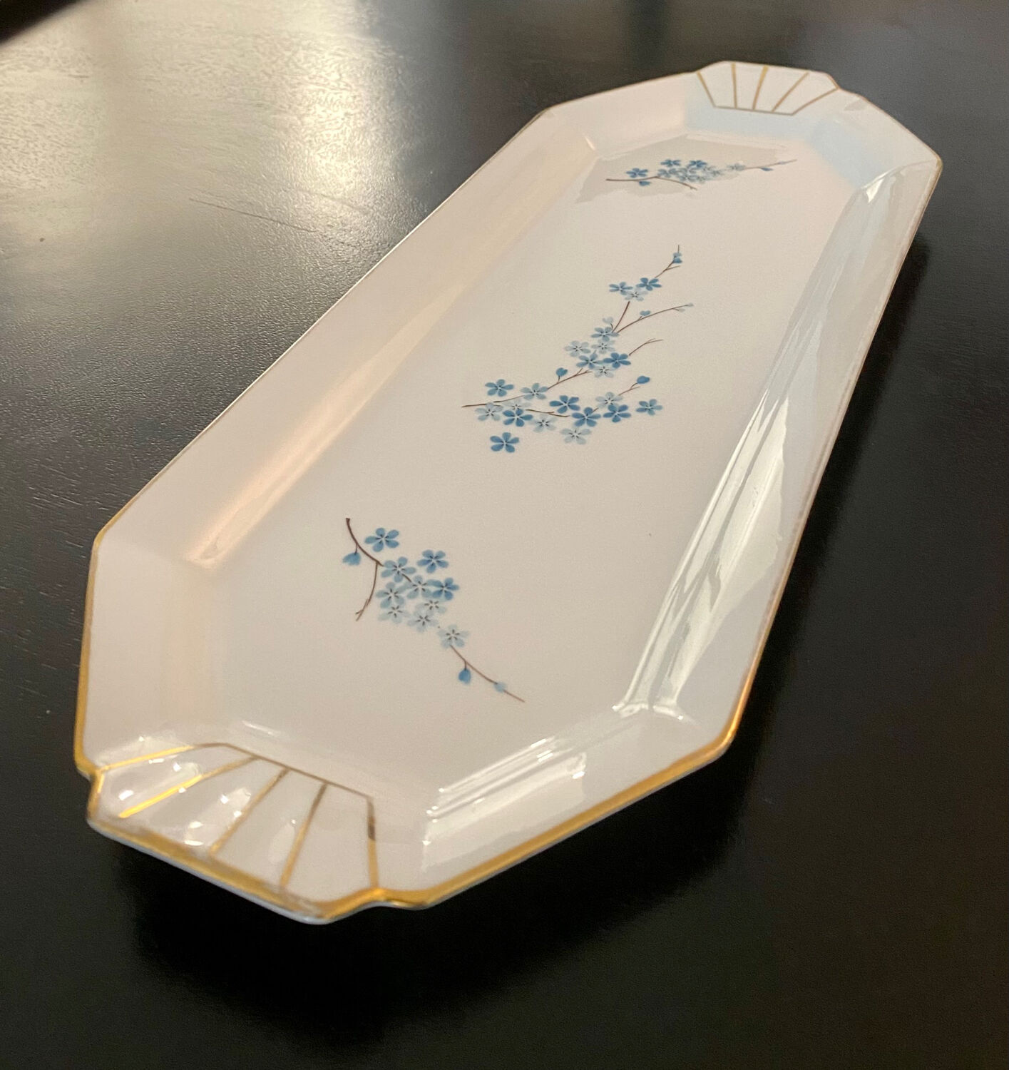 1 Louroux porcelain serving dish