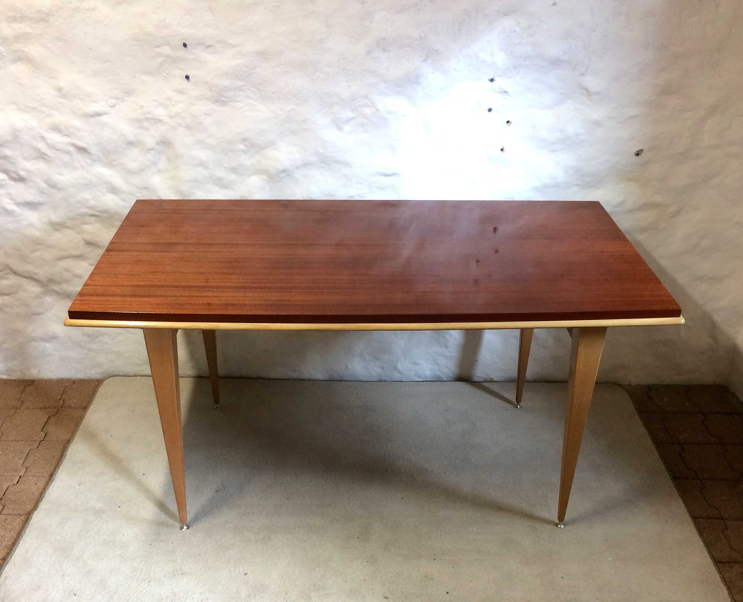 Table années 60