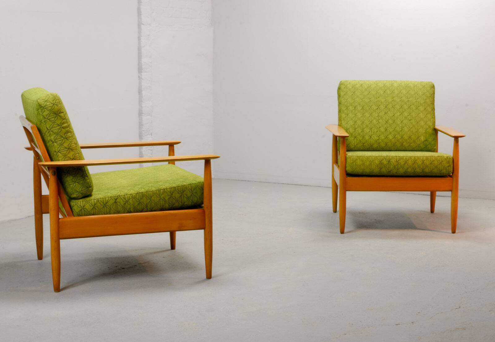 Pair of Beech Wood Ladder Lounge Chairs after Grete Jalk for France and Son