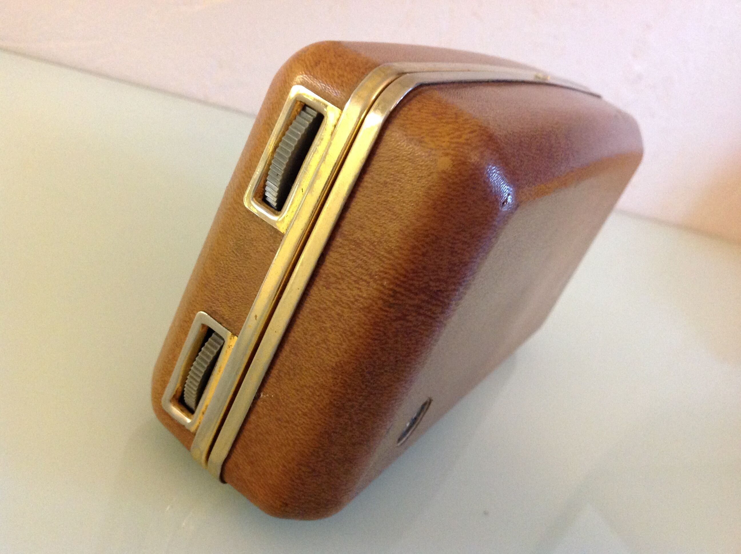 Ancienne Radio Transistor CAPTE 923 - CELARD - Design Années 50 (pour Pièces)