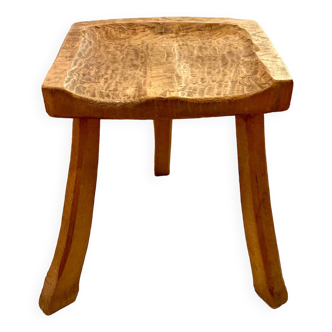 Artisans de marolles (in style) wooden tripod stool