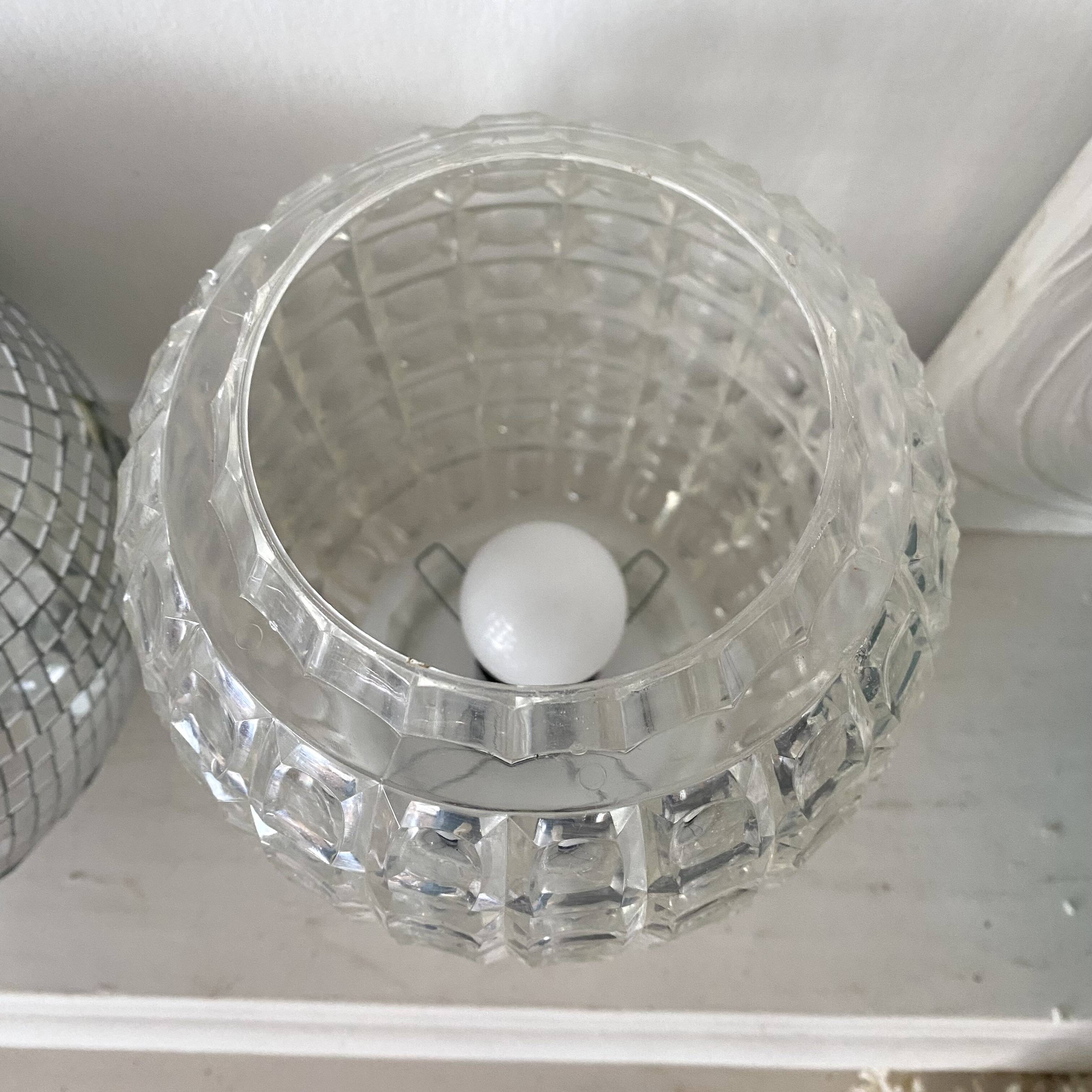 Vintage mood lamp to table