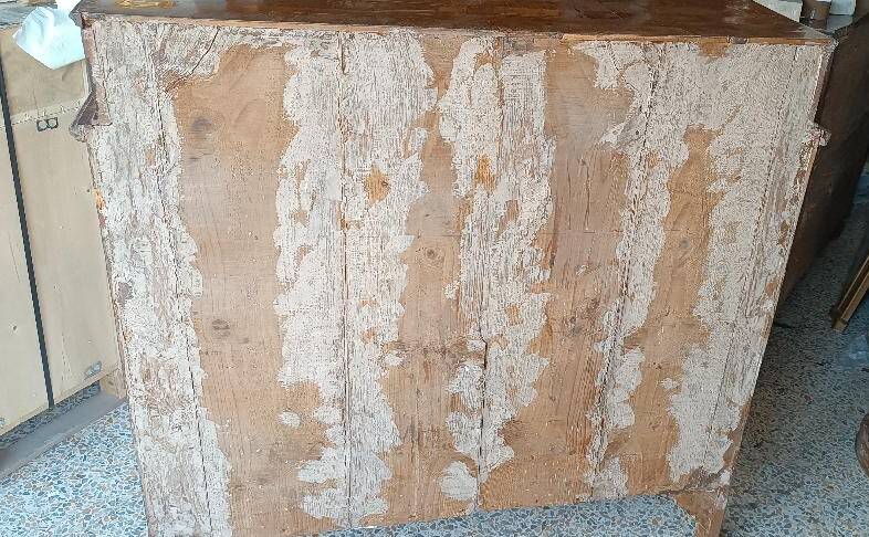 Antique veneered and inlaid commode, 18th century, Northern Italy.