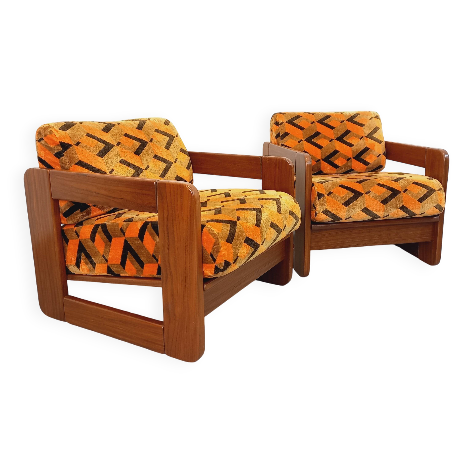 Pair of vintage walnut and velvet fabric sleigh armchairs from the 70s
