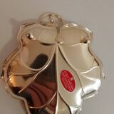 Silver leaf vine dish, silver-plated metal