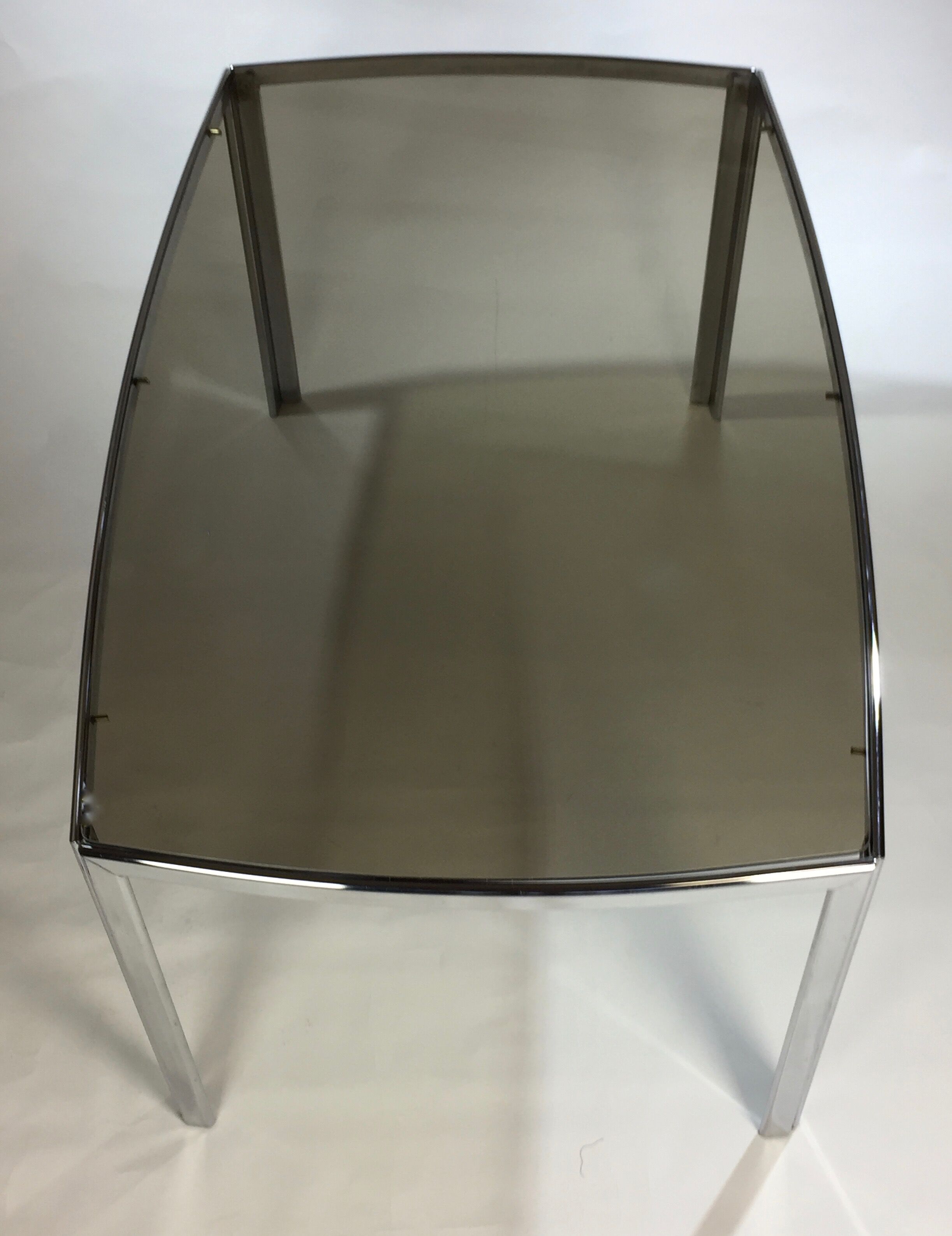 Metal base dining table and smoky tempered glass tray 70/80s