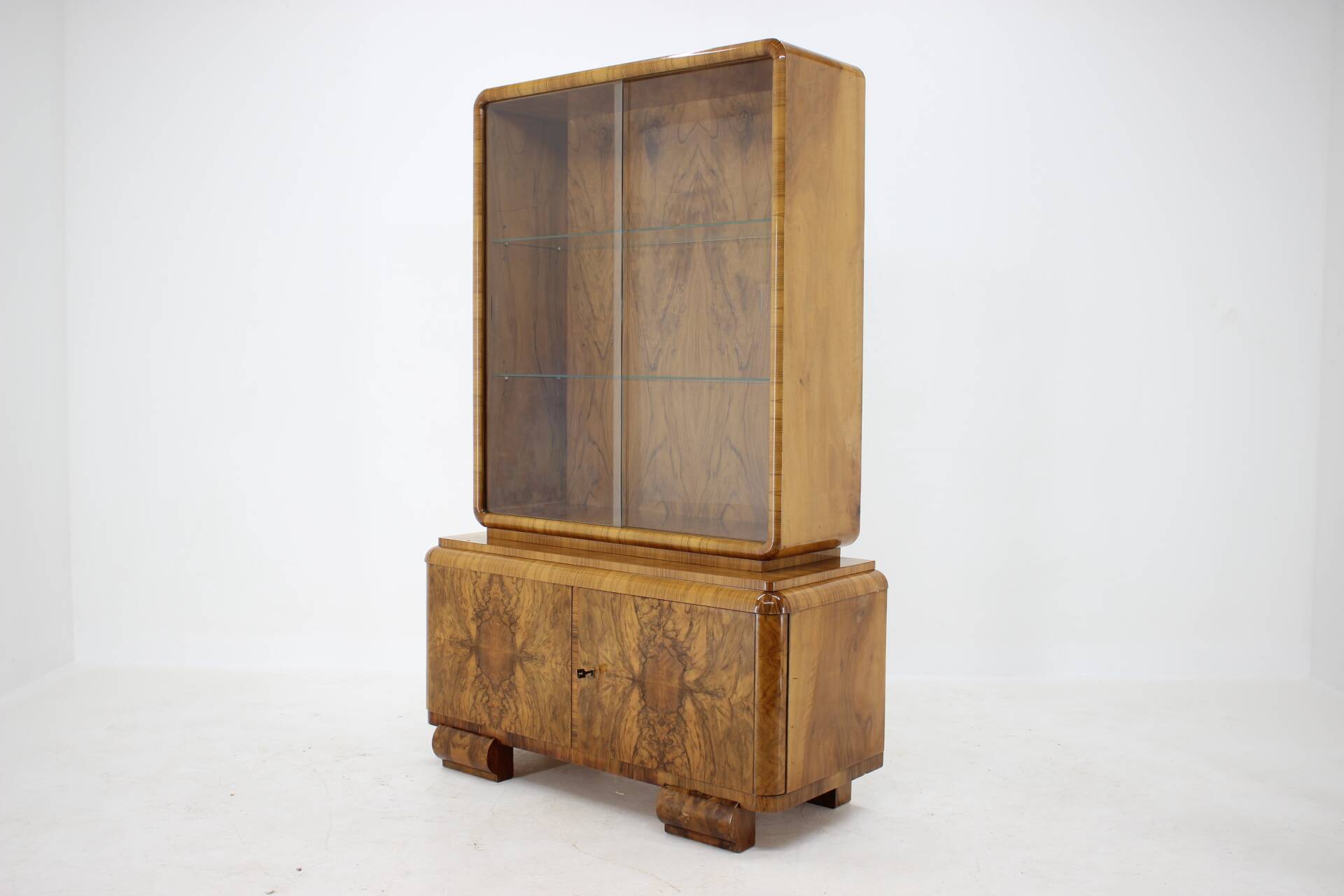 1930s Exclusive Curved Art Deco Bookcase, Czechoslovakia