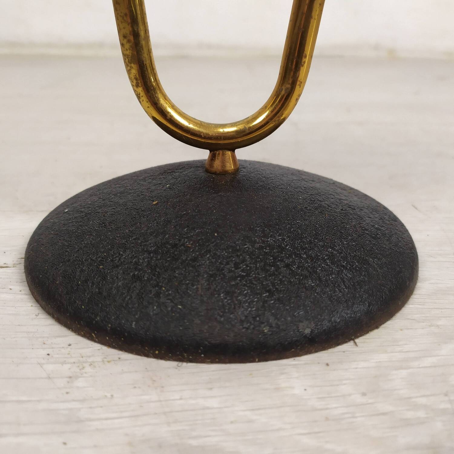 Ceramic ashtray base 50