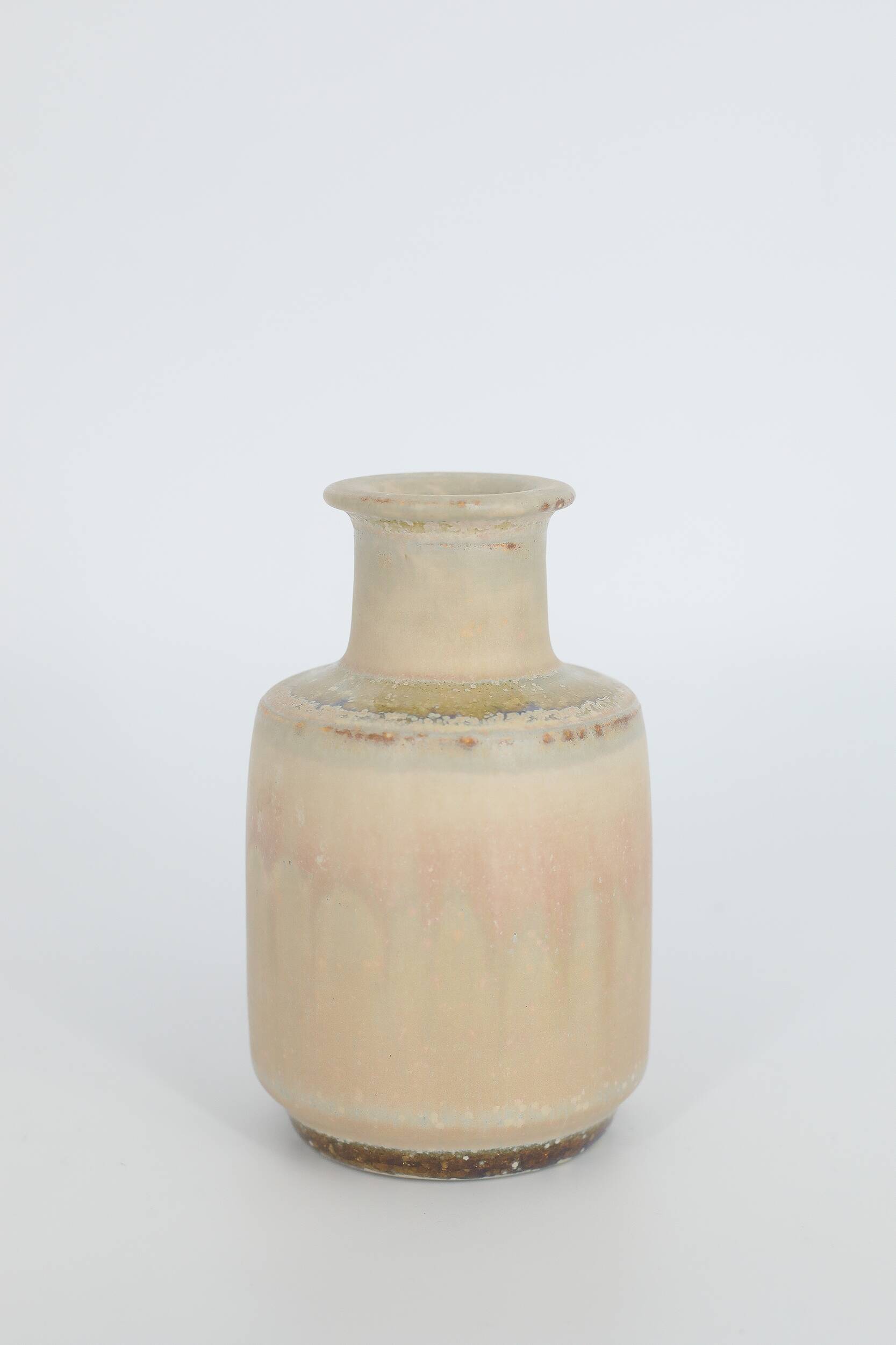 Small Mid-Century Scandinavian Modern Collectible Vase in Sandstone by Gunnar Borg for Höganäs