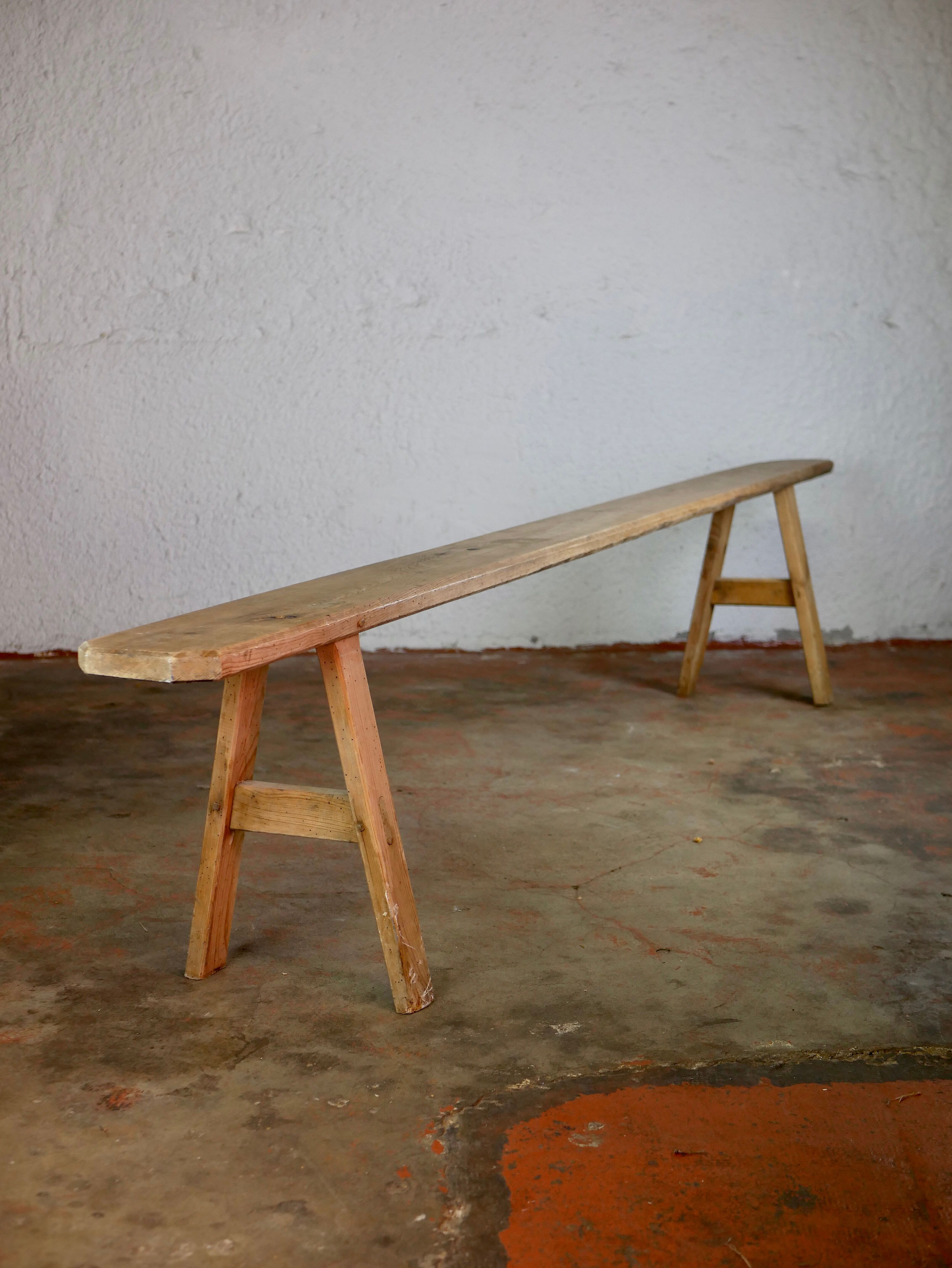 Auvergne oak bench