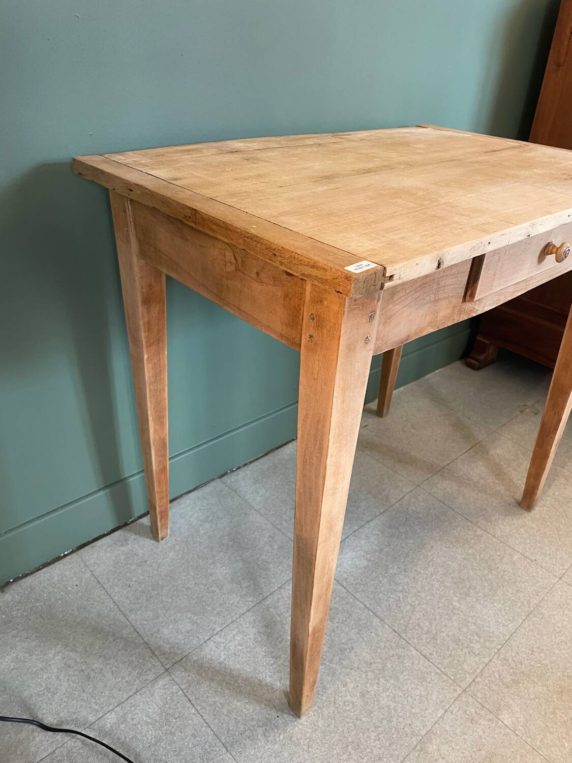 Farmhouse table