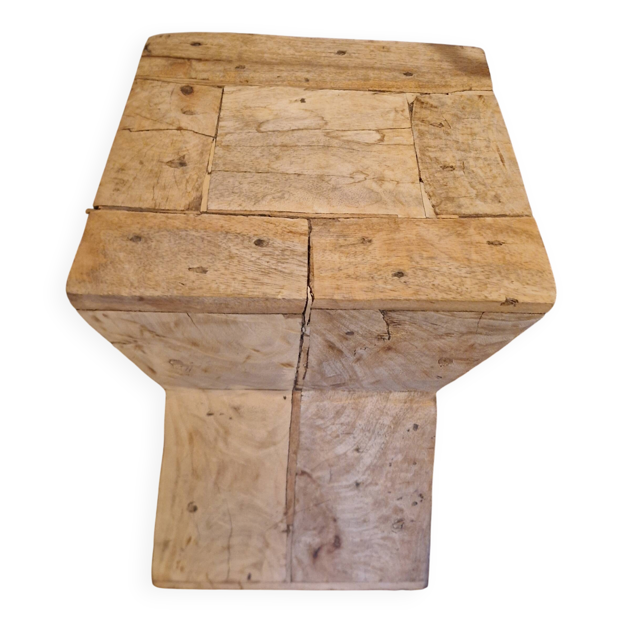 Tabouret en bois massif