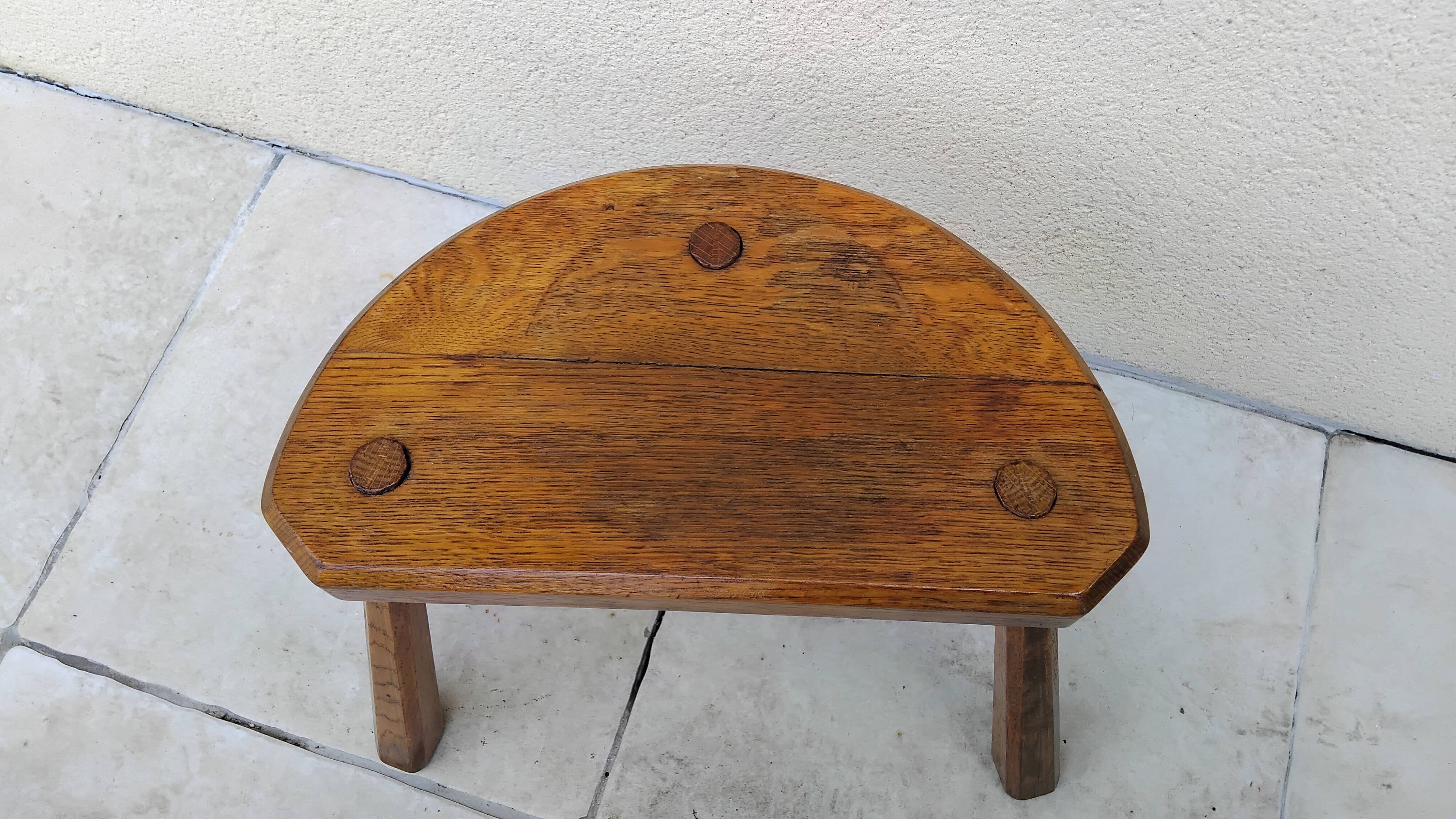 Tabouret tripode vintage en bois
