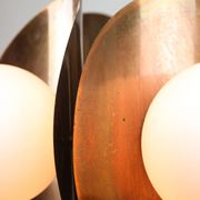 Lustre italien vintage en cuivre et opaline, années 70