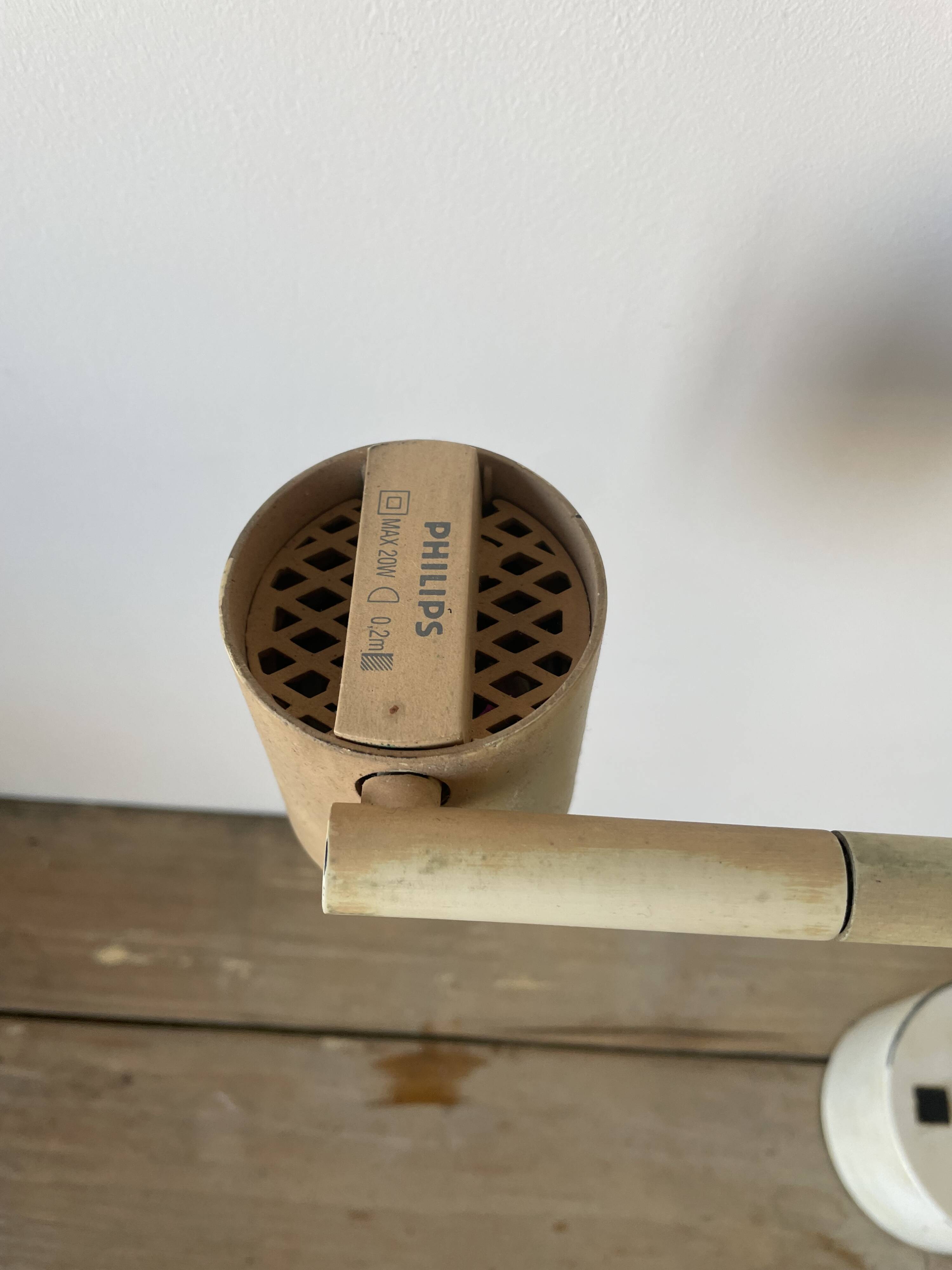 Halo Click II lamp / Ettore Sottsass / Philips