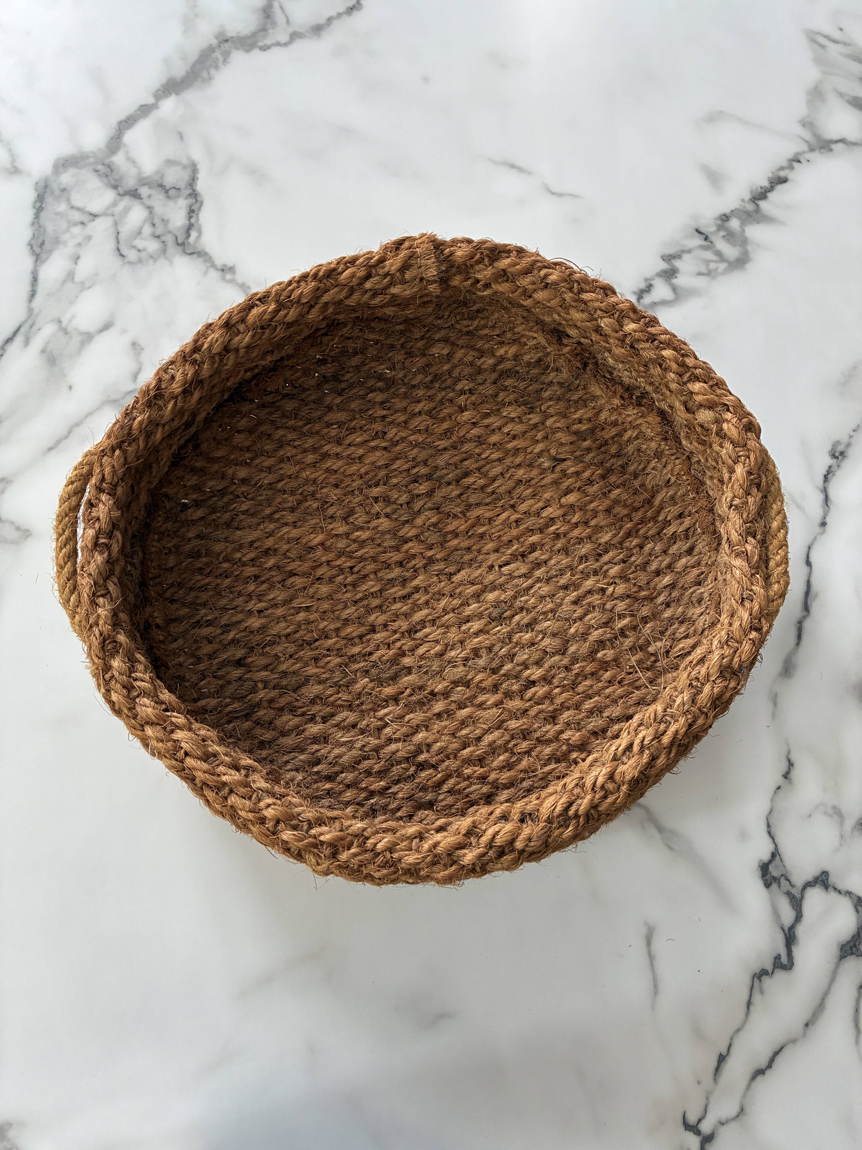 Natural jute tray basket