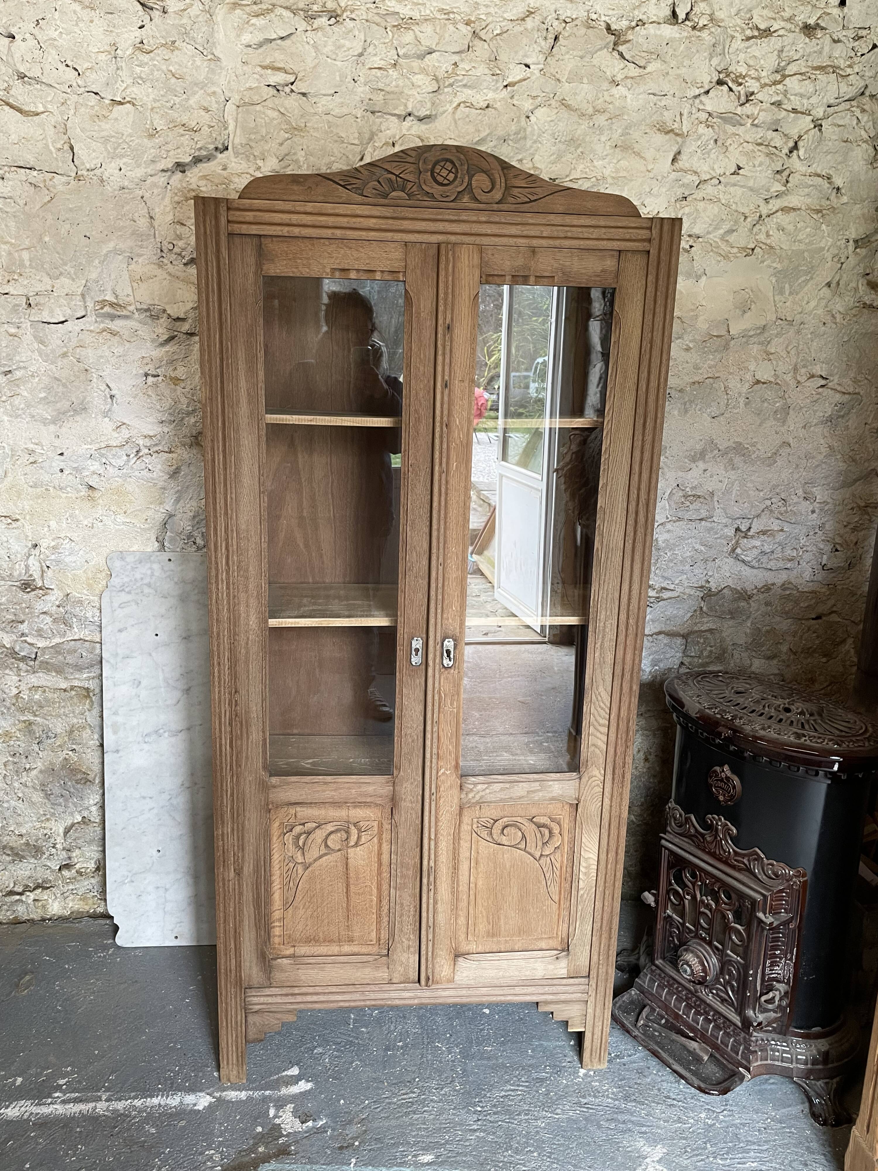 Art Deco glass cabinet
