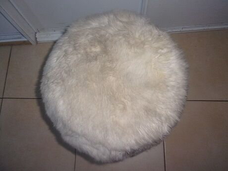 Vintage pouf moumoute