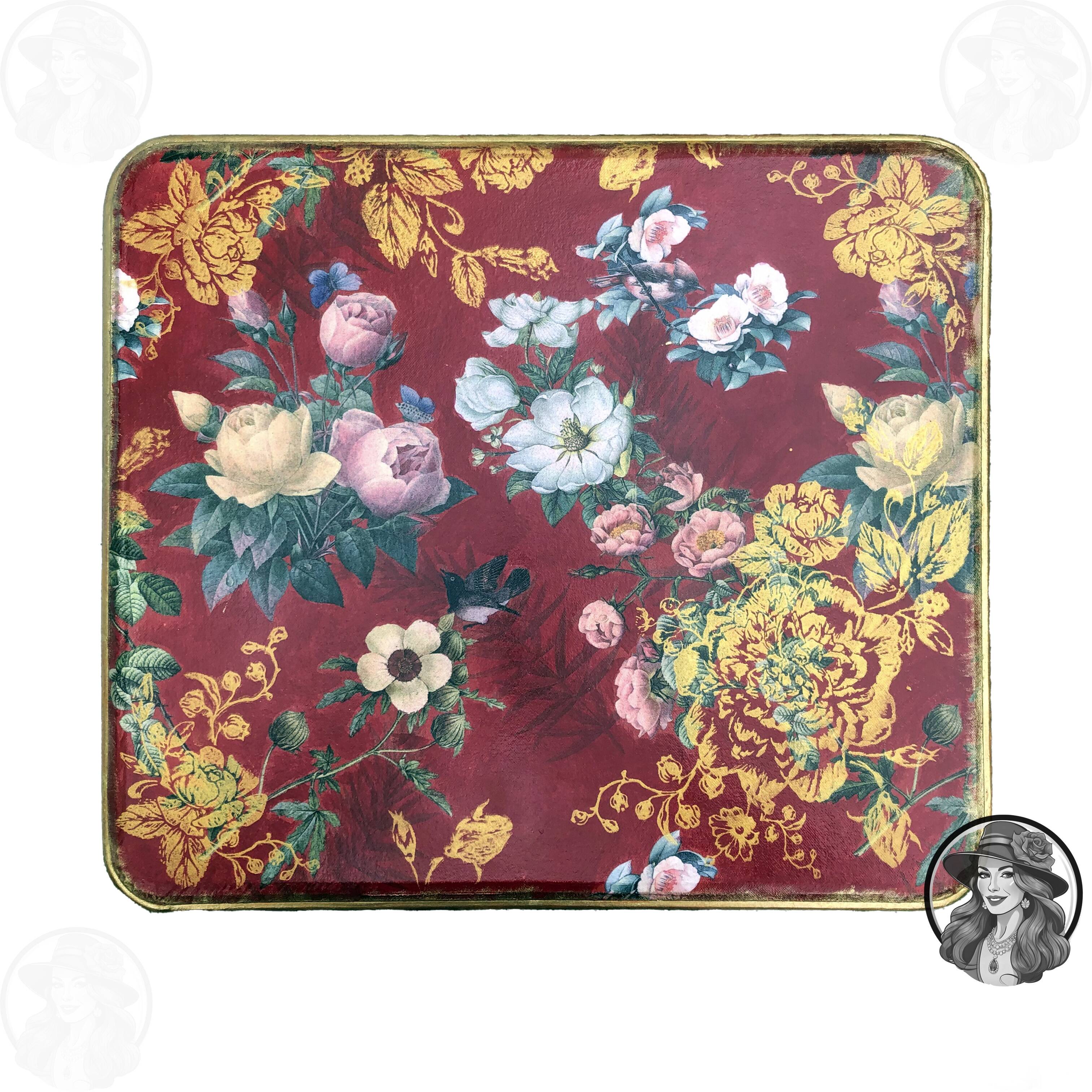 Meuble relooké baroque – pièce décorative rouge et doré