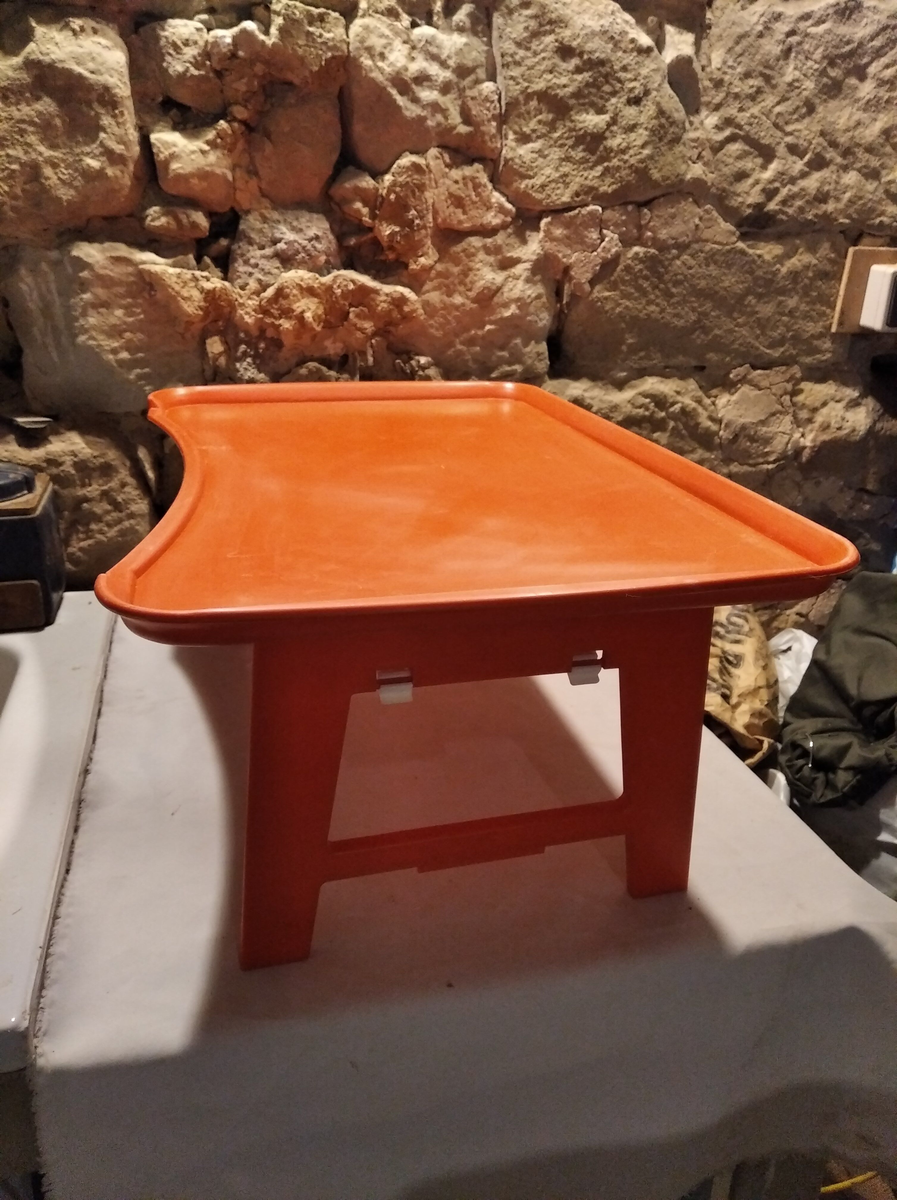 Folding breakfast tray 1970