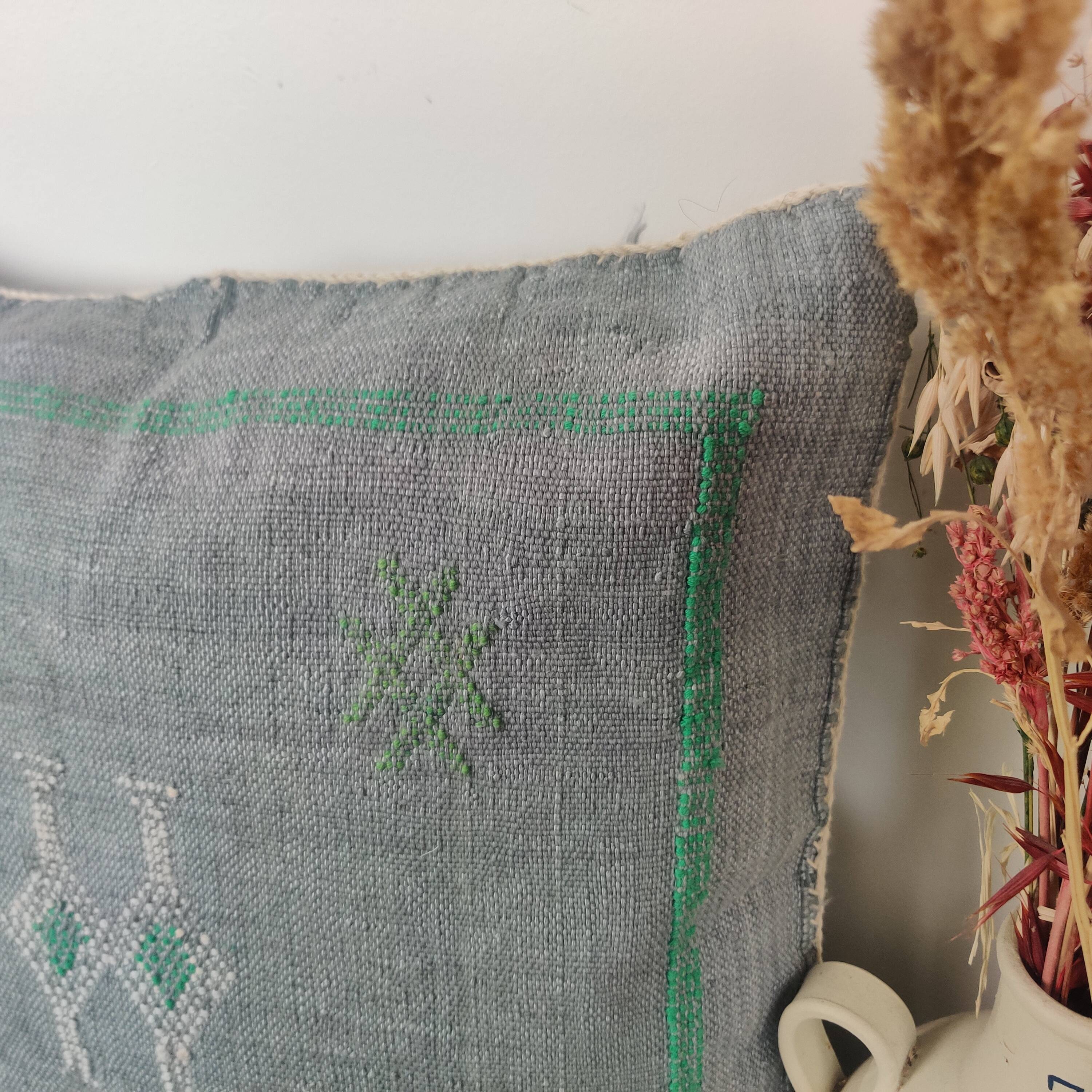 Coussin marocain gris Sabra