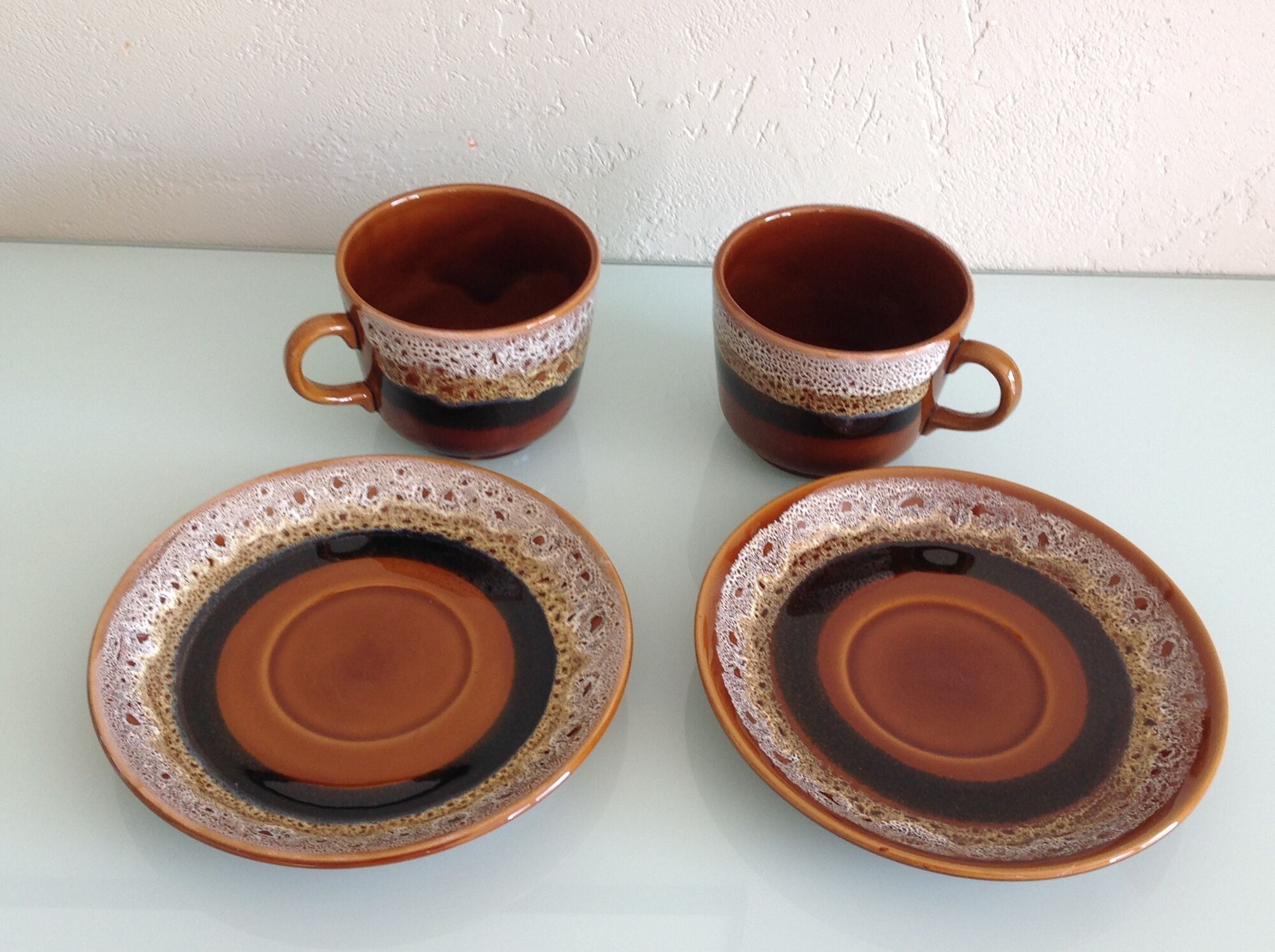 Two cups with saucers decor Hawai des Faienceries de Sarreguemines vintage 60s-70s