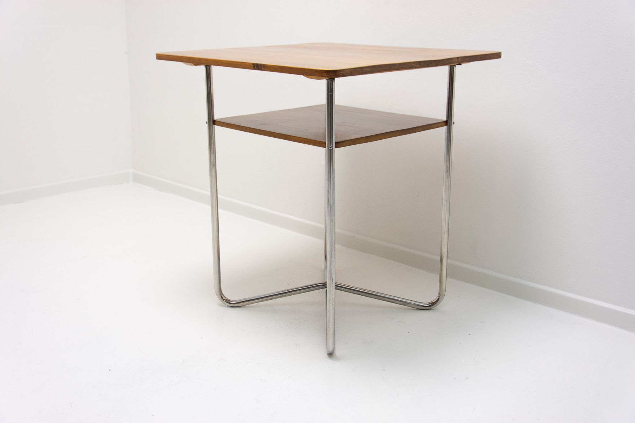 Bauhaus coffee table, Czechoslovakia, 1930´s