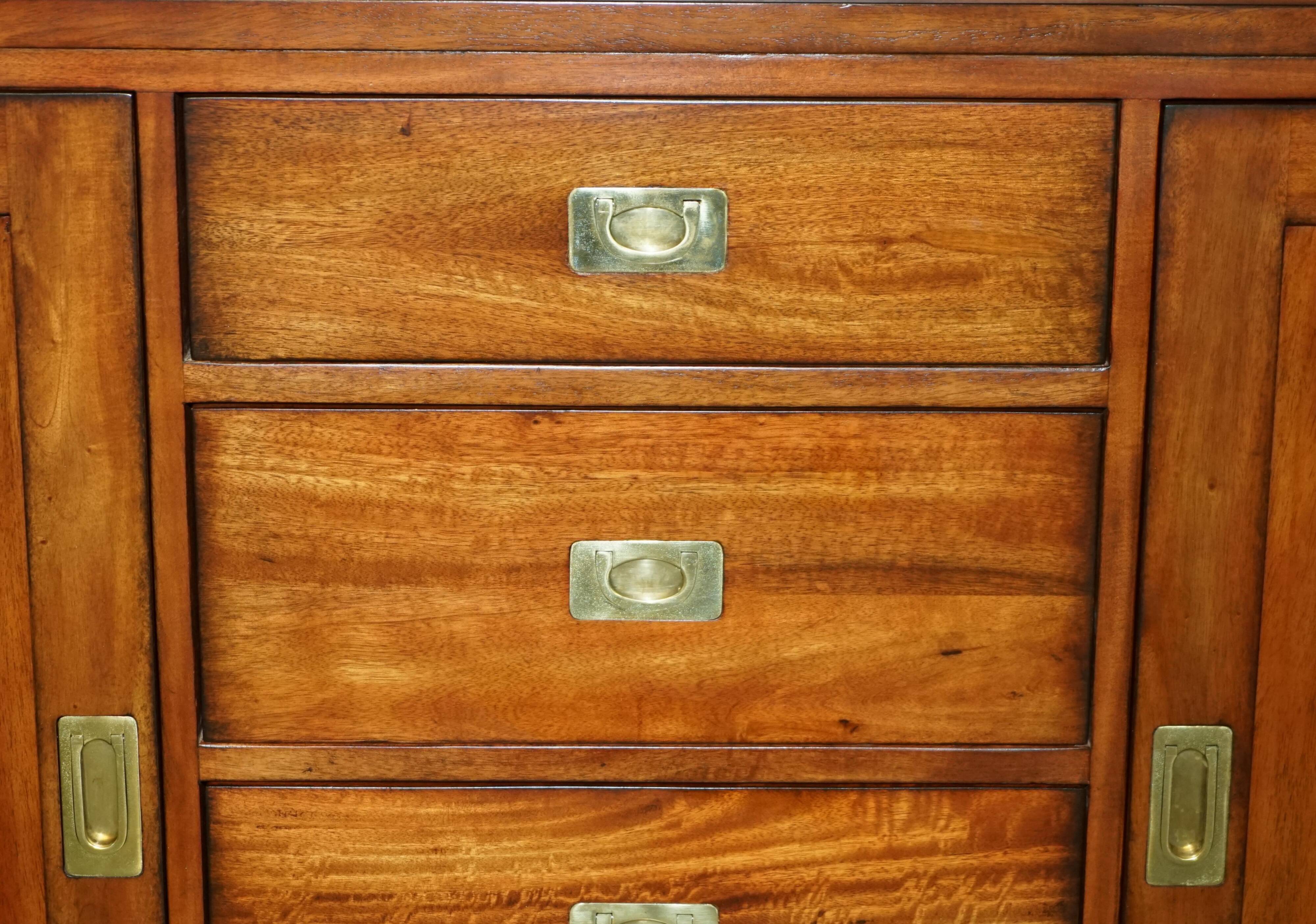 Bibliothèque Vintage Triples Spots Lumineux Armoire de Campagne Militaire Multiyork