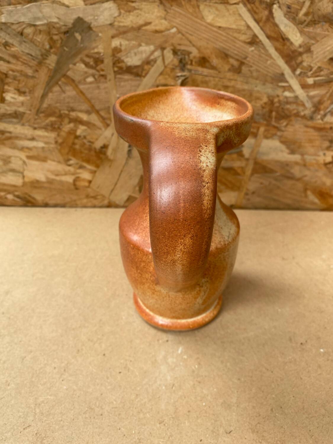 Ancien pichet les grottes dieulefit céramique beige vintage