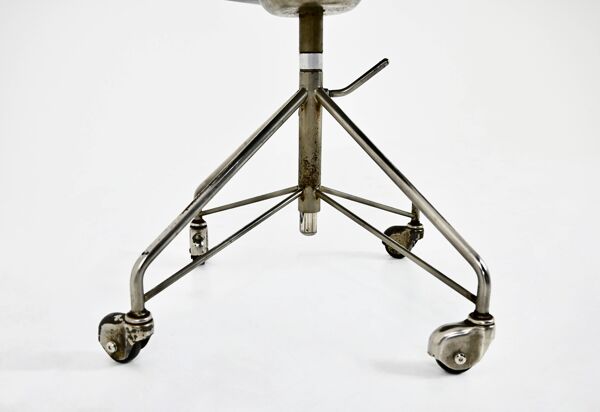 Chaise de bureau modèle 3217 par Arne Jacobsen pour Fritz Hansen, 1960