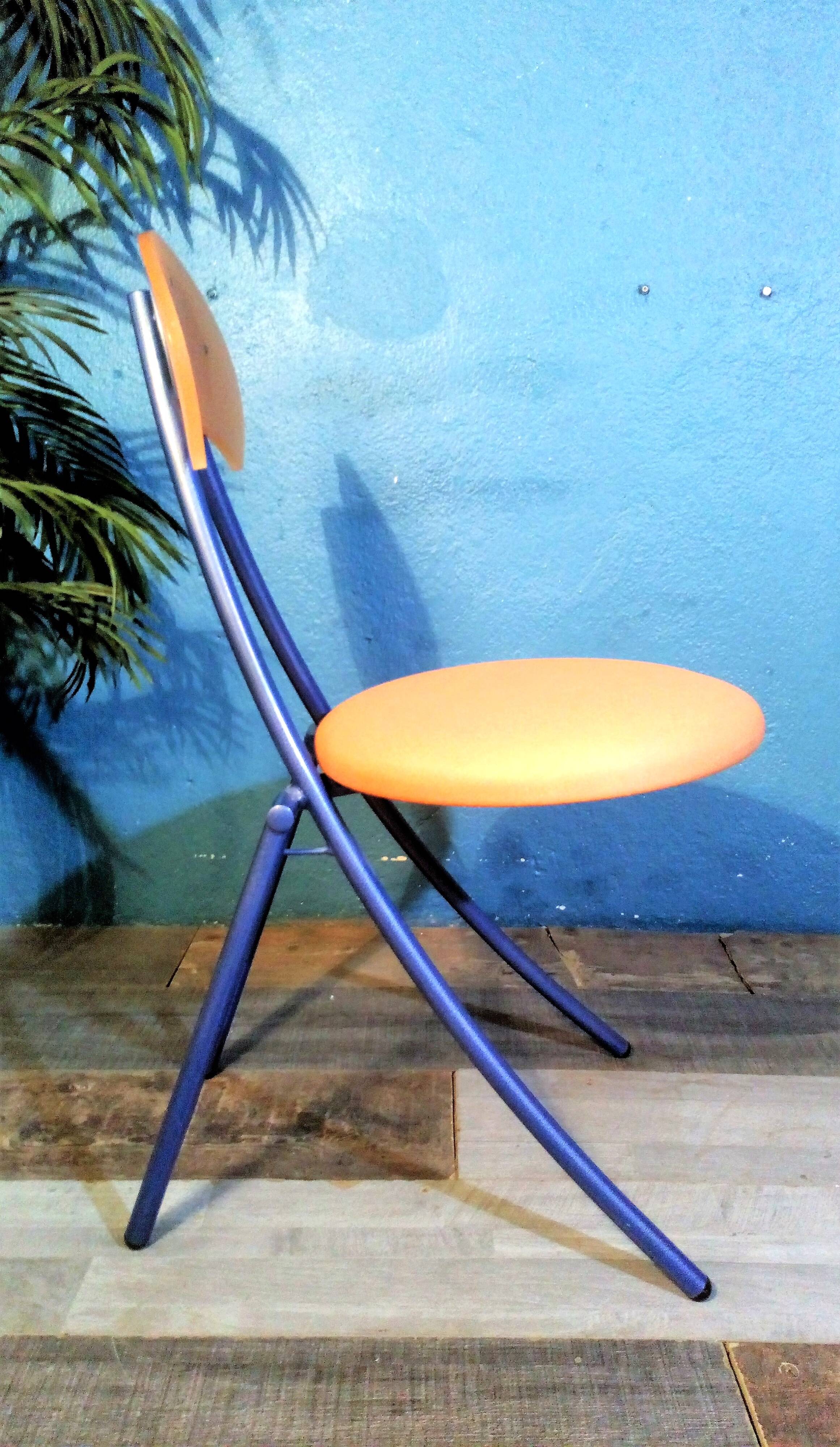 Memphis chair 1980s