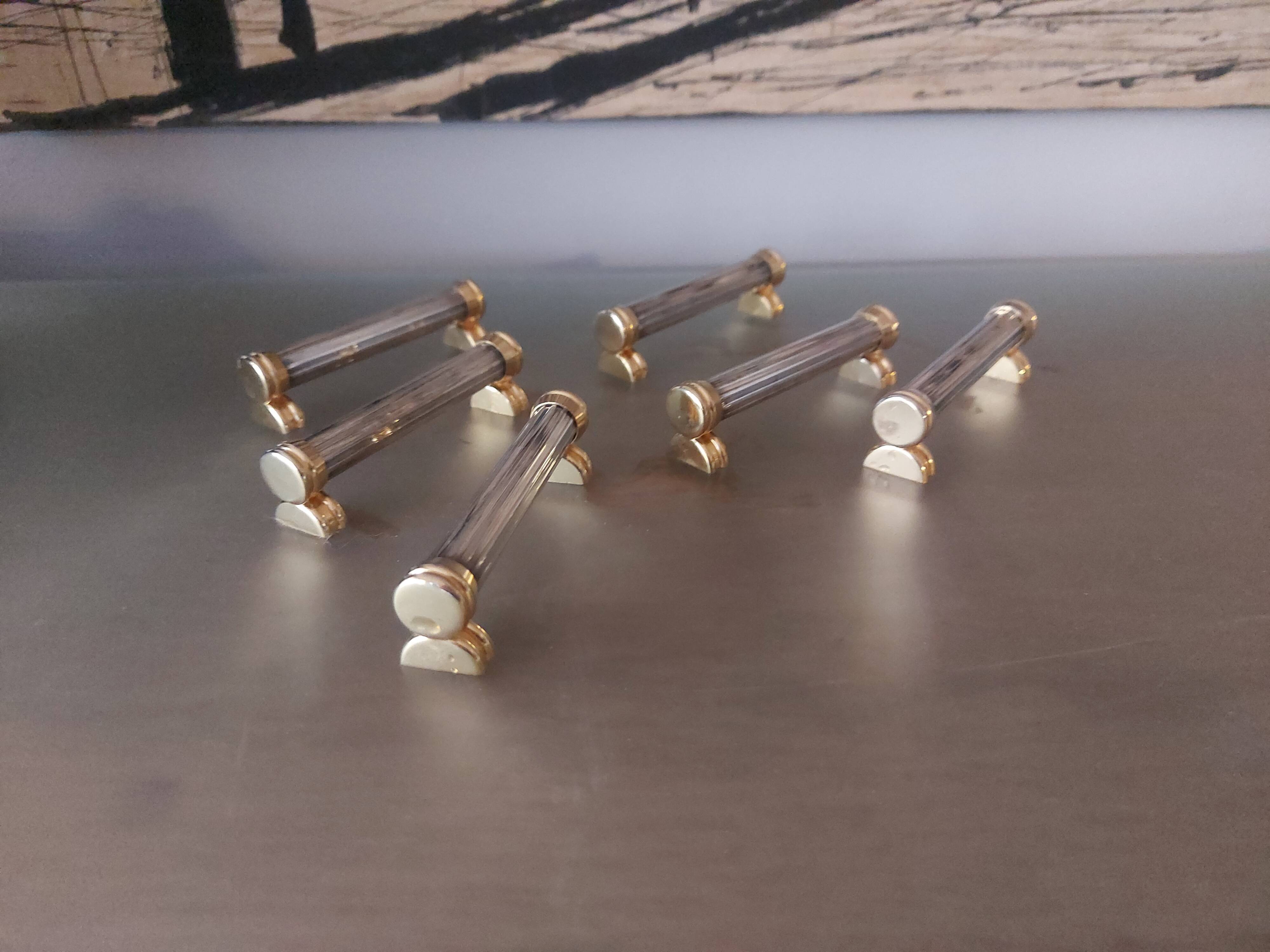 6 silver metal knife holders