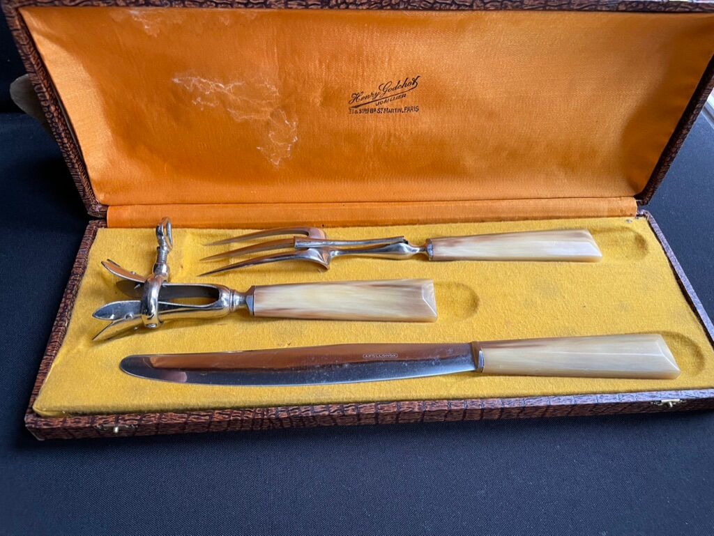 Cutting service 3 pieces Horn - Apollonox